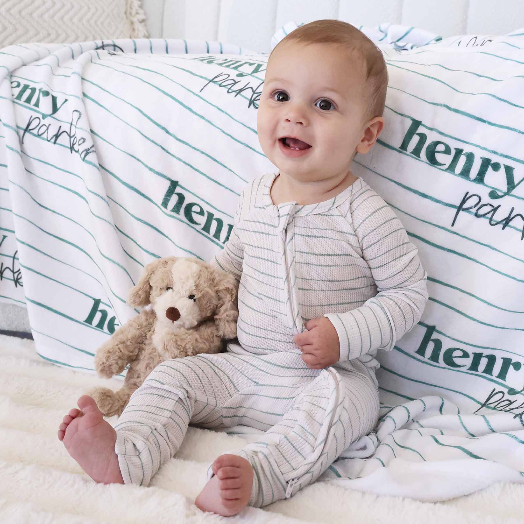  Sage's Stripes Personalized Kids Blanket、mySite、layawaytickets