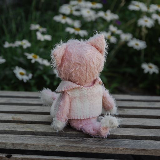 RETIRED - Hutch Studio Original - Mae I. Meow- Hand-Crafted Mohair & Vintage Wool Cat、mySite、g9winljtr