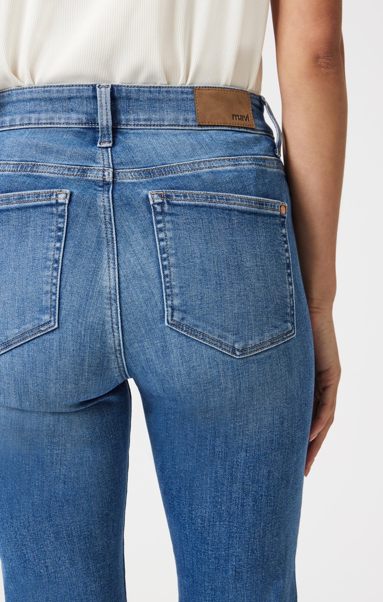 {product_title} - {shop_name}