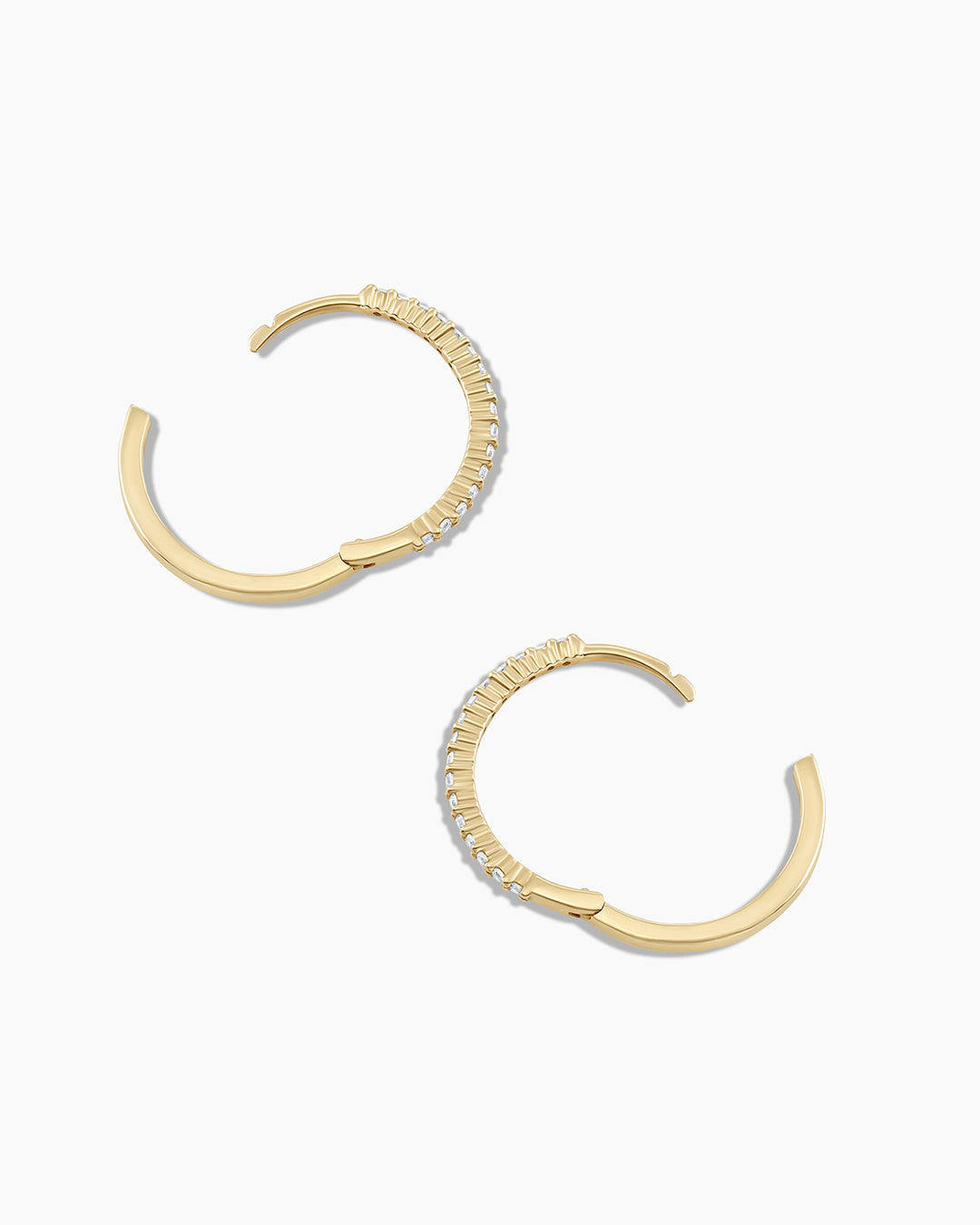 Diamond Pavé Huggies、mySite、hinf8tx79