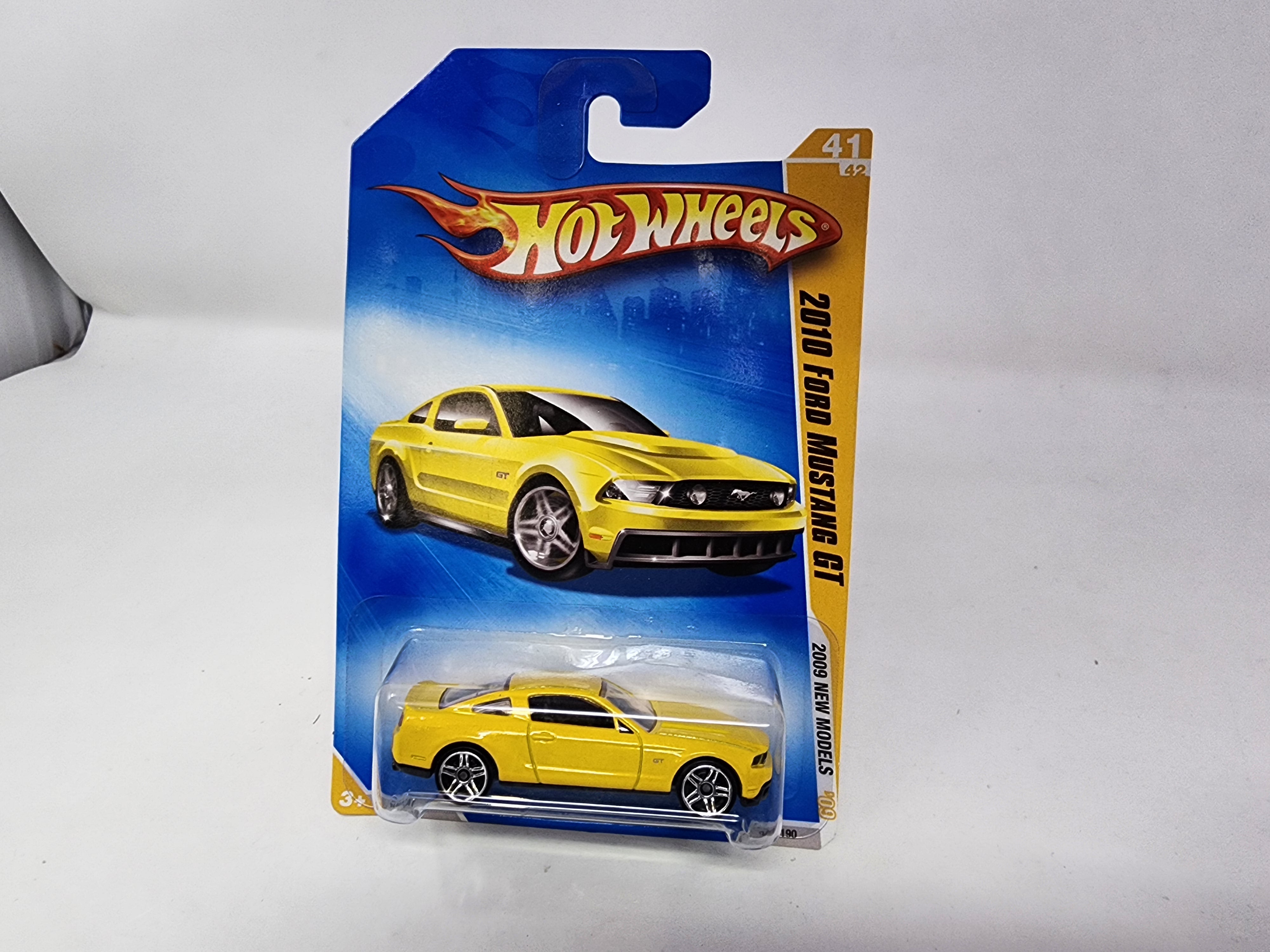 2010 Ford Mustang GT #41 * Yellow * Hot Wheels 2009 * New Models、mySite、hgirdovlk