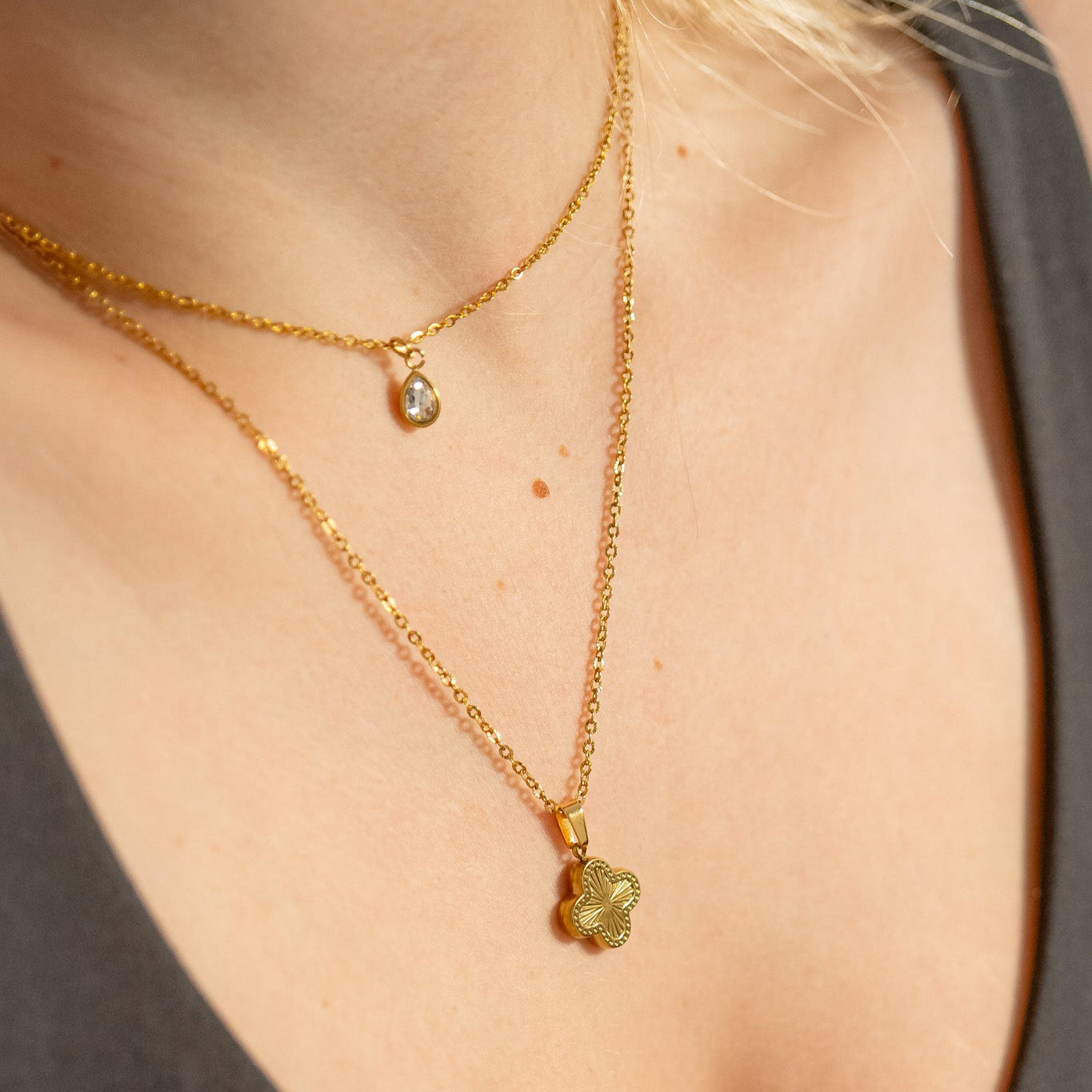 18K Gold PVD Stainless Steel Lucky Clover Charm Sunburst / PDL0270、mySite、dreamappss