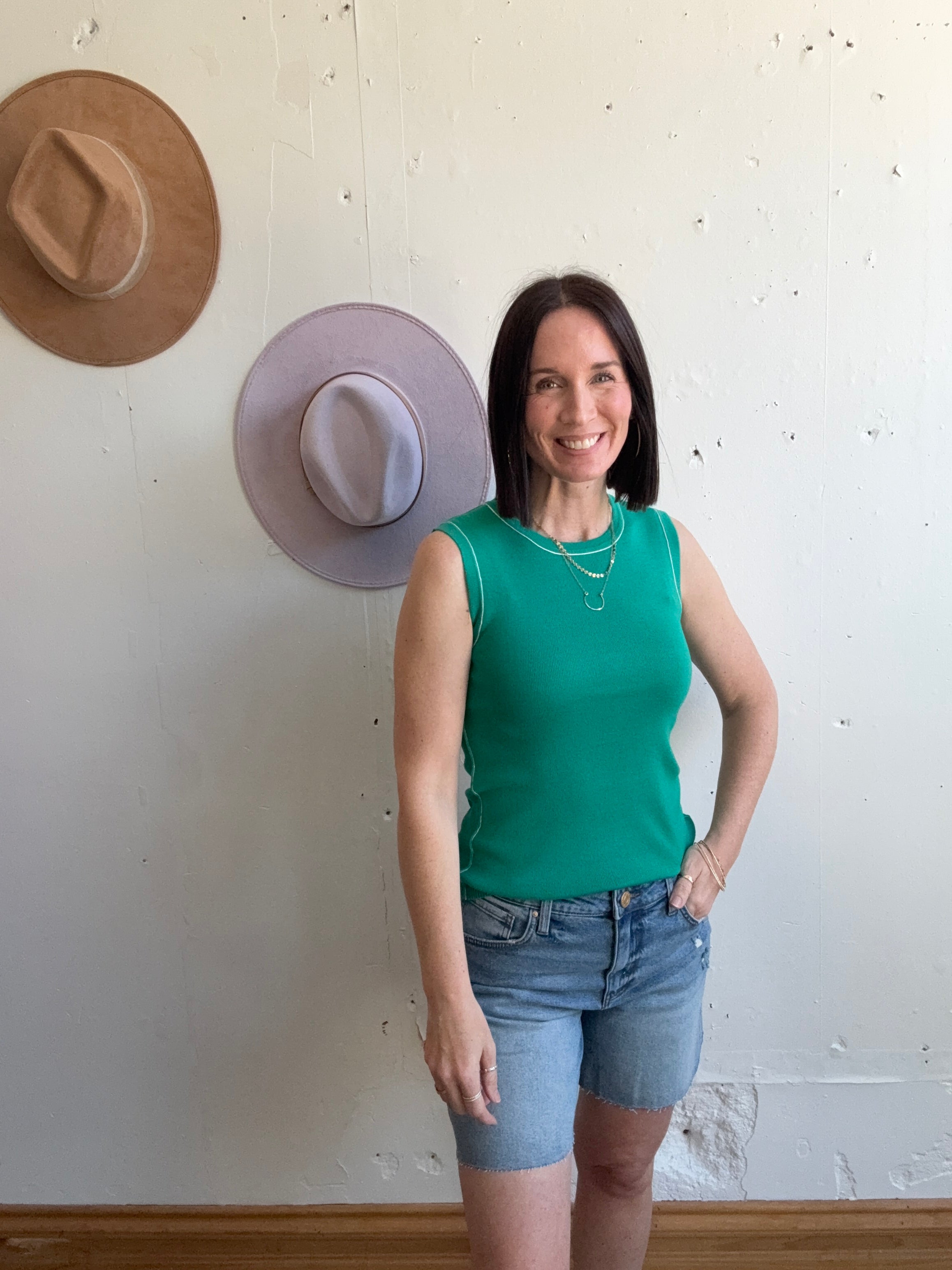 Violet's Sweater Tank、mySite、garagedoors4me