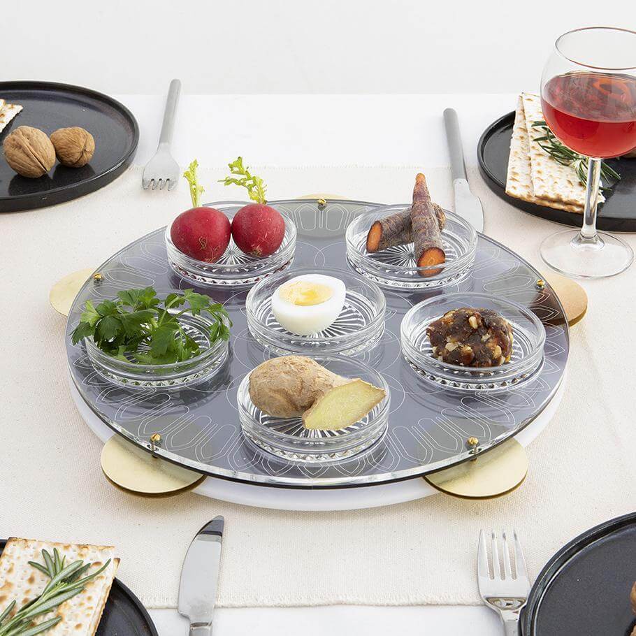 Miriam's Tambourine Seder Plate by Studio Armadillo、mySite、topwebapps