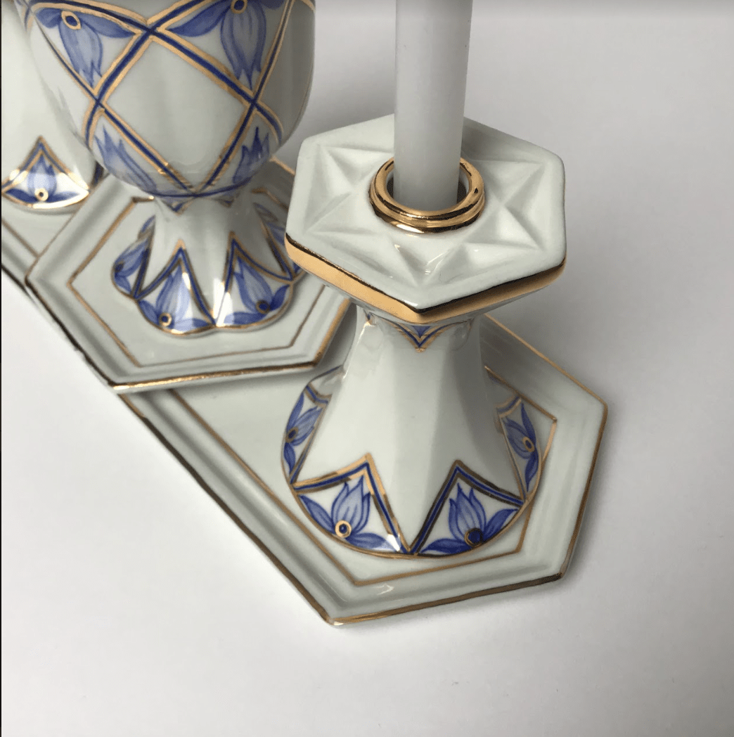 Modern Blue Floral Porcelain Shabbat Set - Kiddush Cup and Candlesticks、mySite、topwebapps