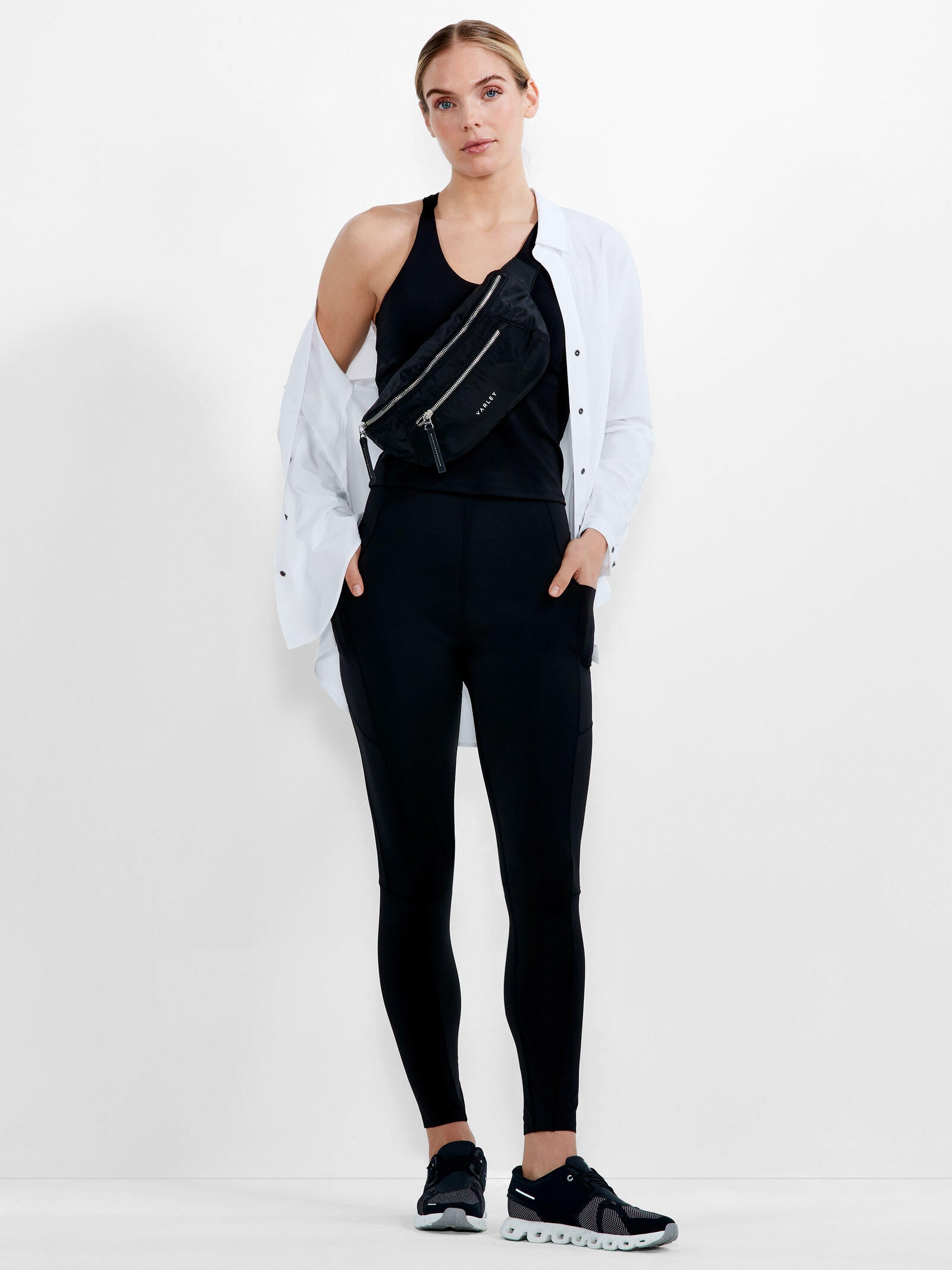 Tech Stretch Shirt Black Or White、mySite、dreamappss