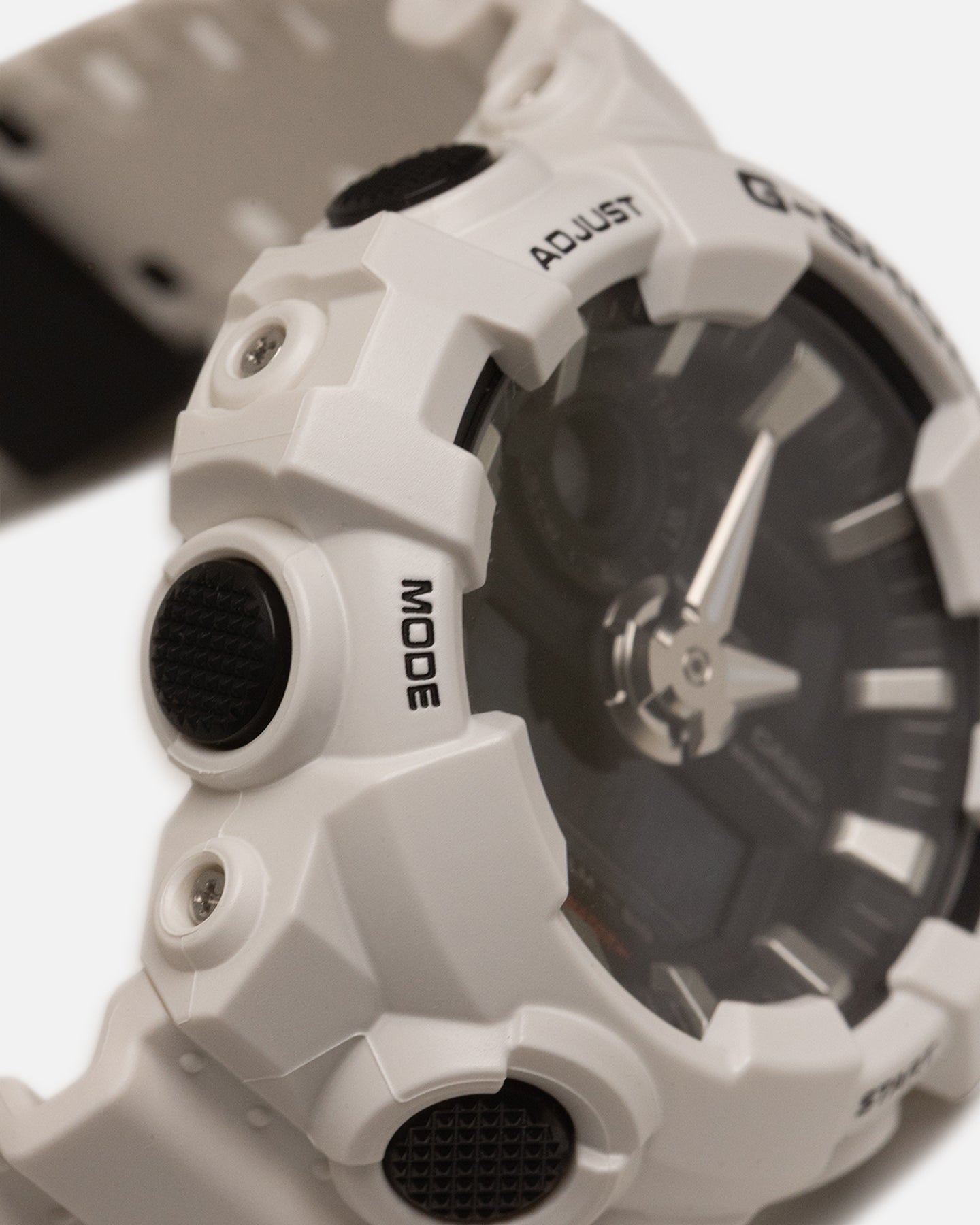 G-Shock GA700-7A Analog/Digital White/Black、mySite、zt4zffjzw