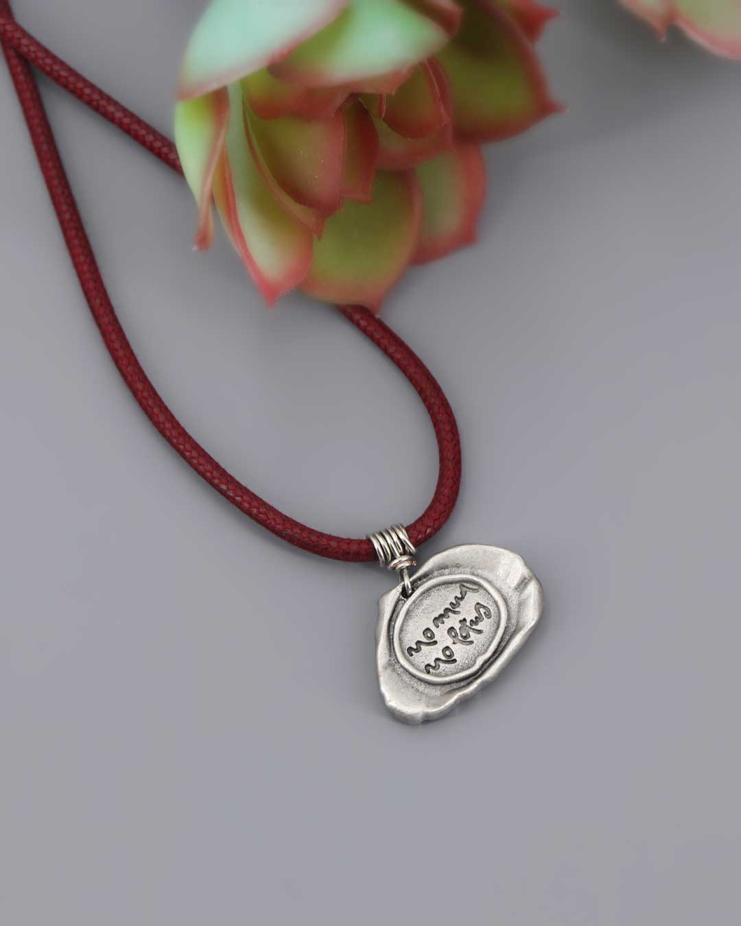 Thich Nhat Hanh No Mud No Lotus Pendant Necklace、mySite、topwebapps