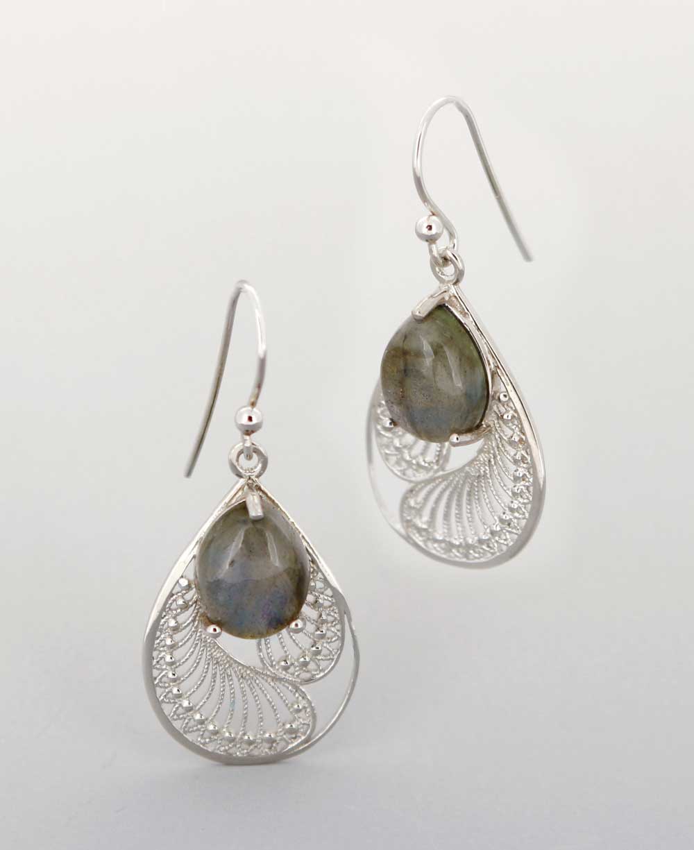 Sterling Silver Labradorite Earrings in Feather Design、mySite、topwebapps