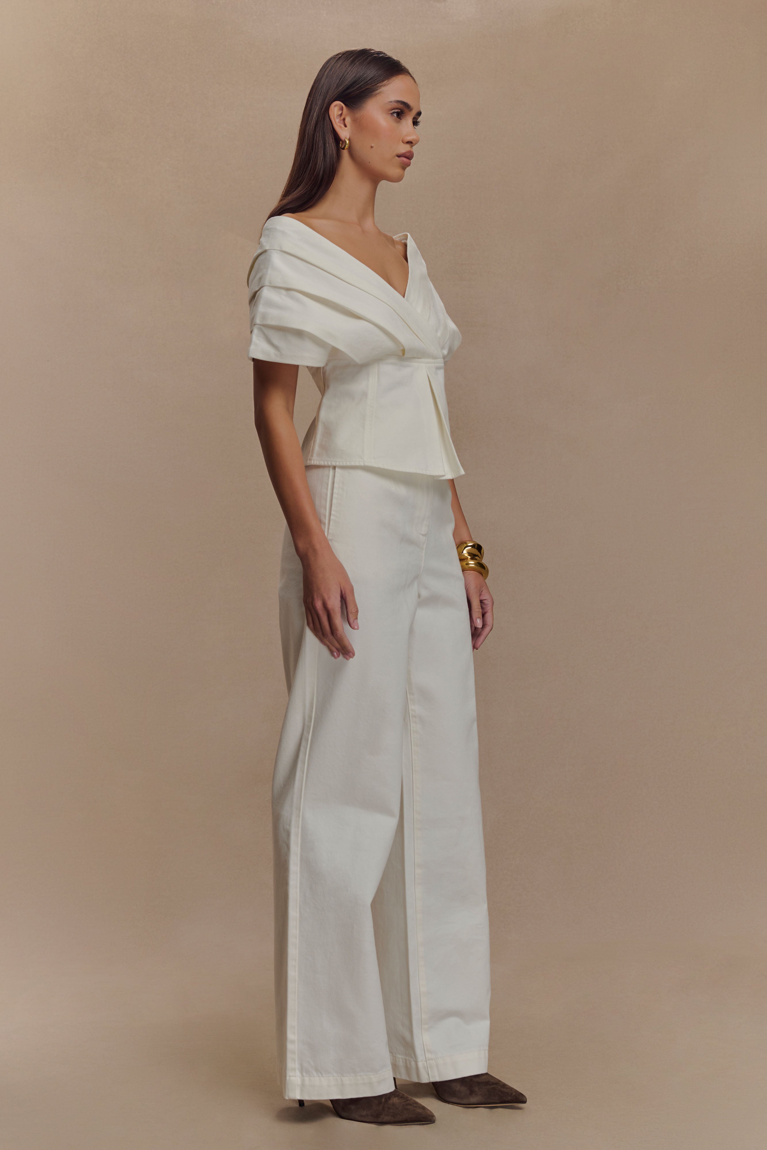 Rayne Off Shoulder Denim Top - White、mySite、solidvoid