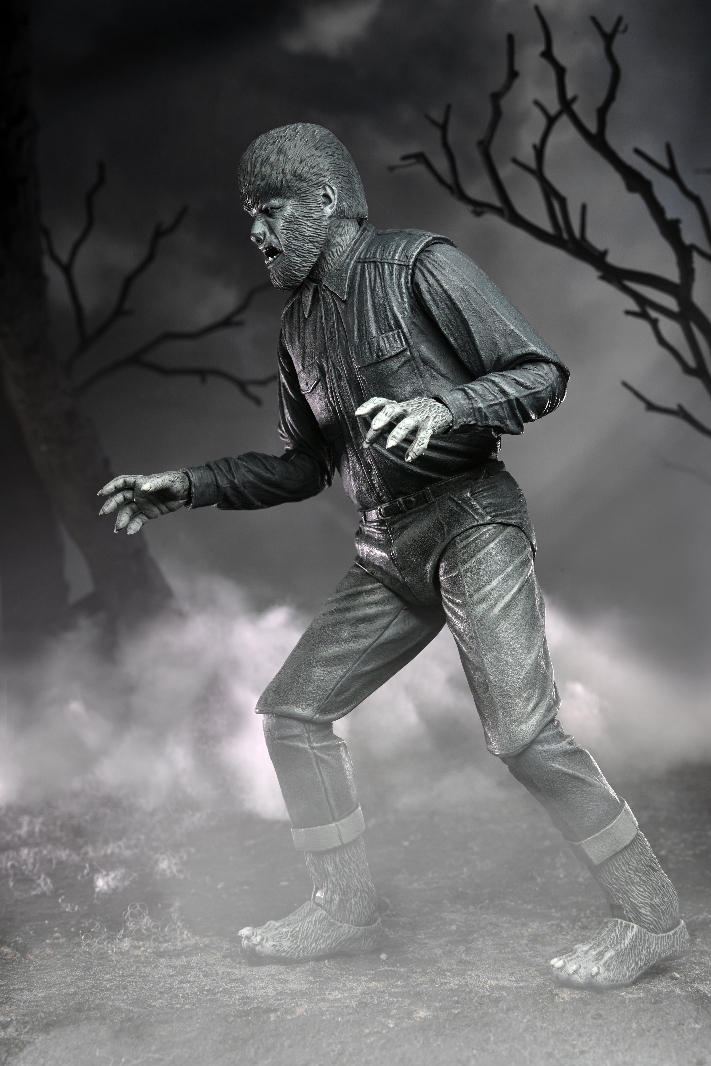 NECA Universal Monsters Ultimate Wolf Man (Black & White)、mySite、hgirdovlk