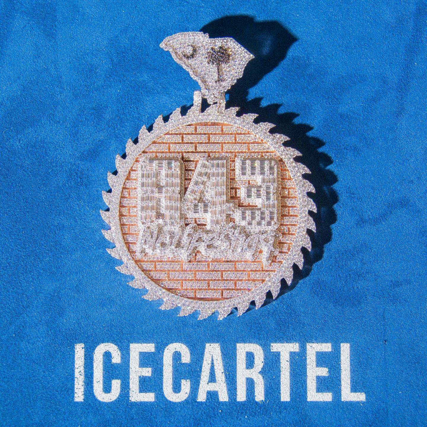 843 Custom Moissanite Circle Pendant 14K Gold、mySite、hinf8tx79