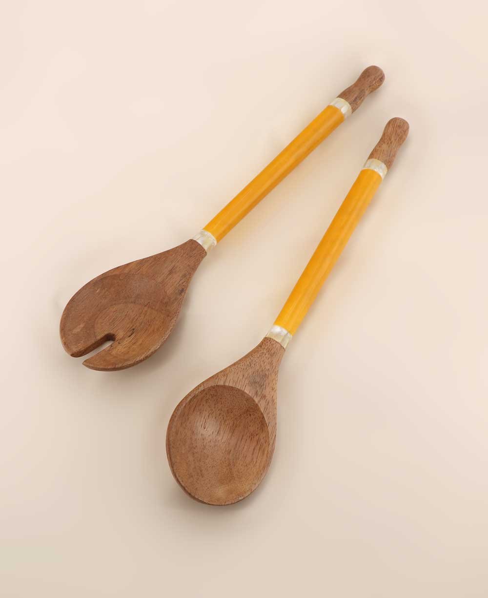 Yellow Capiz Shell and Wood Salad Servers、mySite、topwebapps