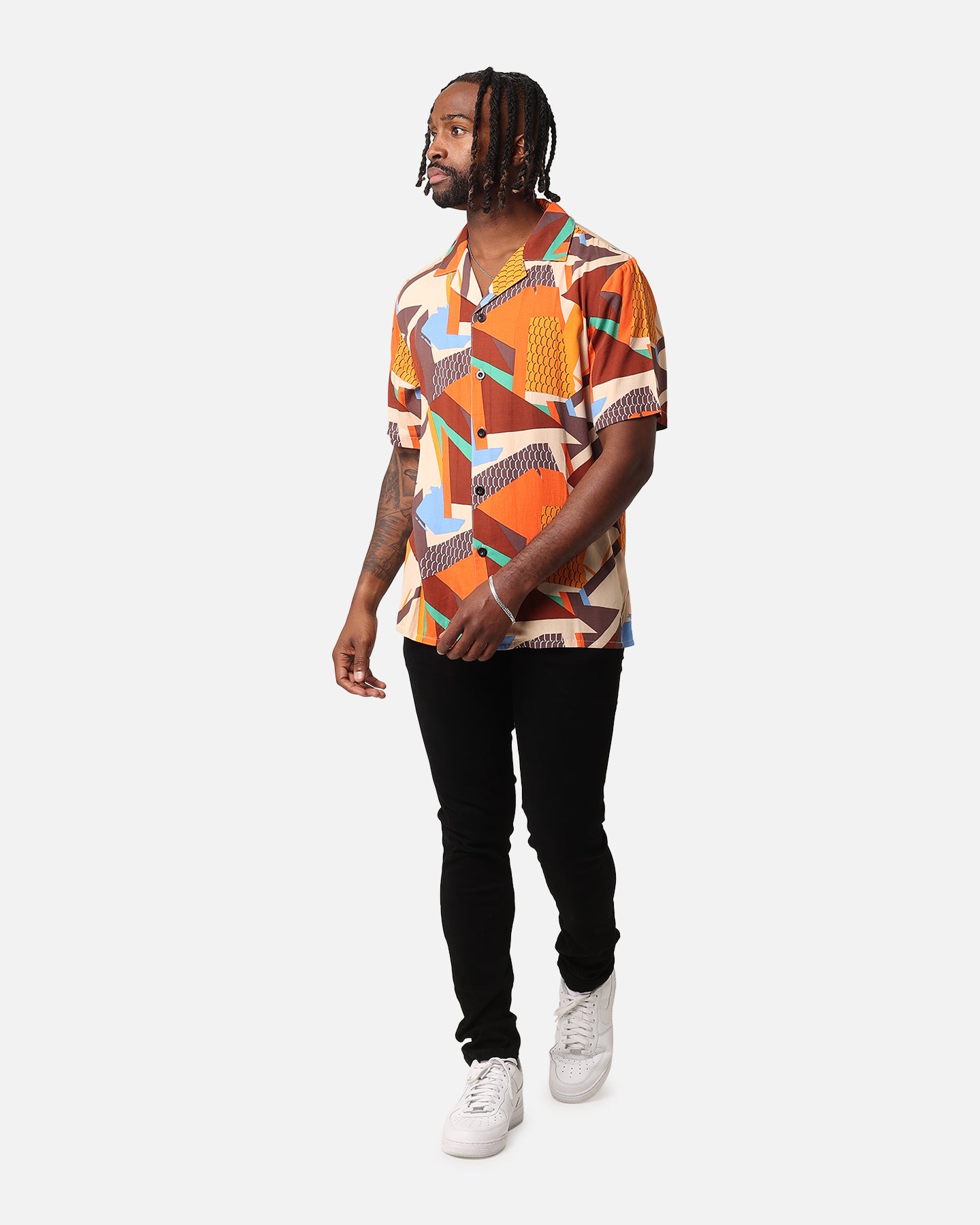 {product_title} - {shop_name}