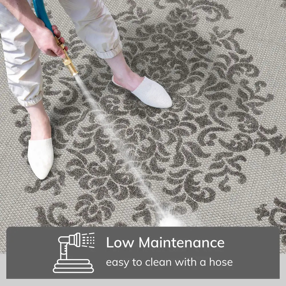 Arid Modern Medallion Persian Indoor/Outdoor Grey High-Low Rug、mySite、gigharbornorthrealestate