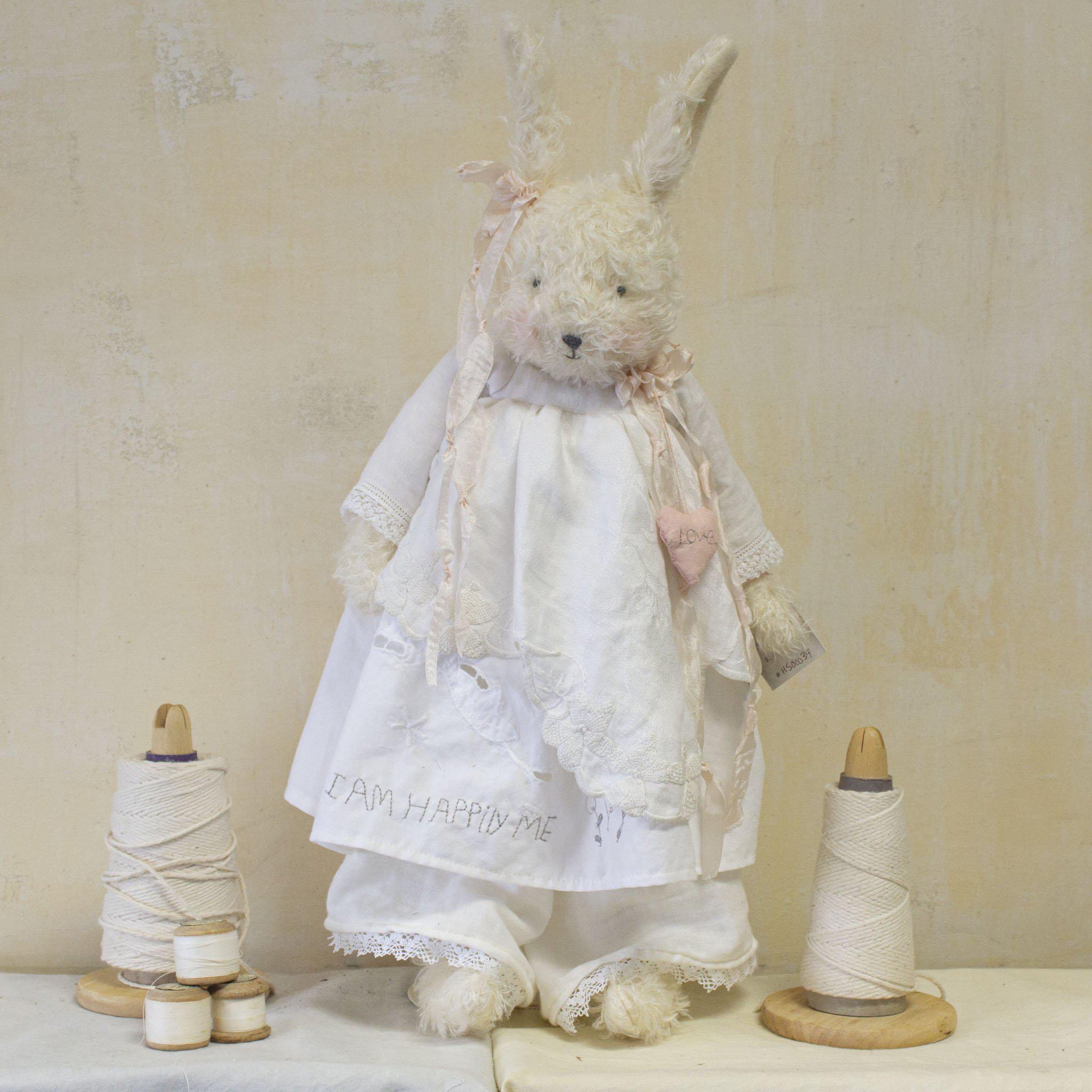 RETIRED - Hutch Studio - Miss Peace And Love - One Of A Kind Bunny、mySite、g9winljtr