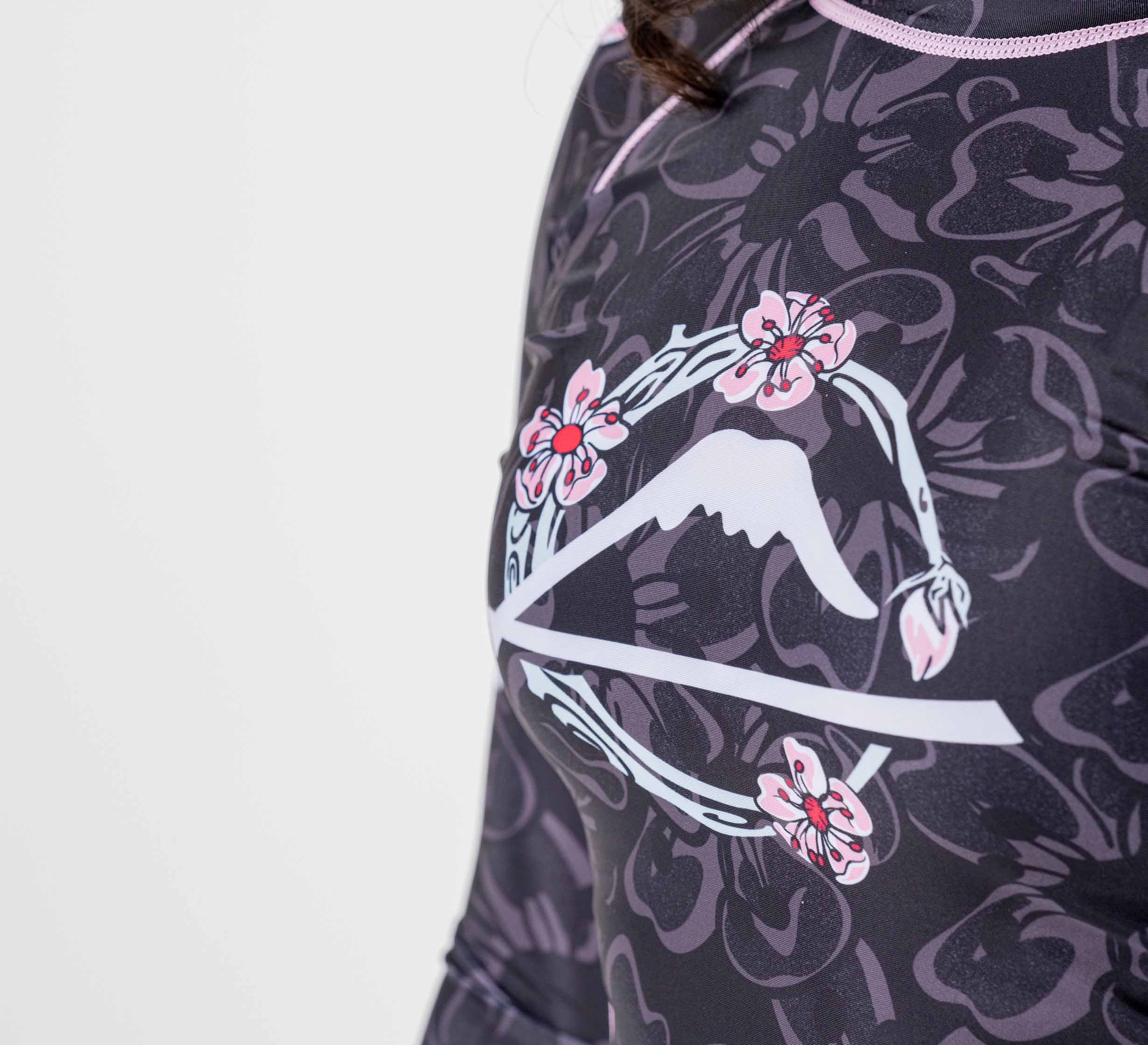 Womens Blossom Rashguard Black/Pink、mySite、gigharbornorthrealestate