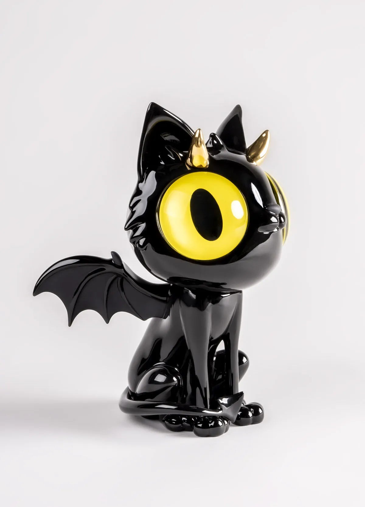  Little Devil Cat - Sculpture de Javier Calleja、mySite、greenlandpopulation