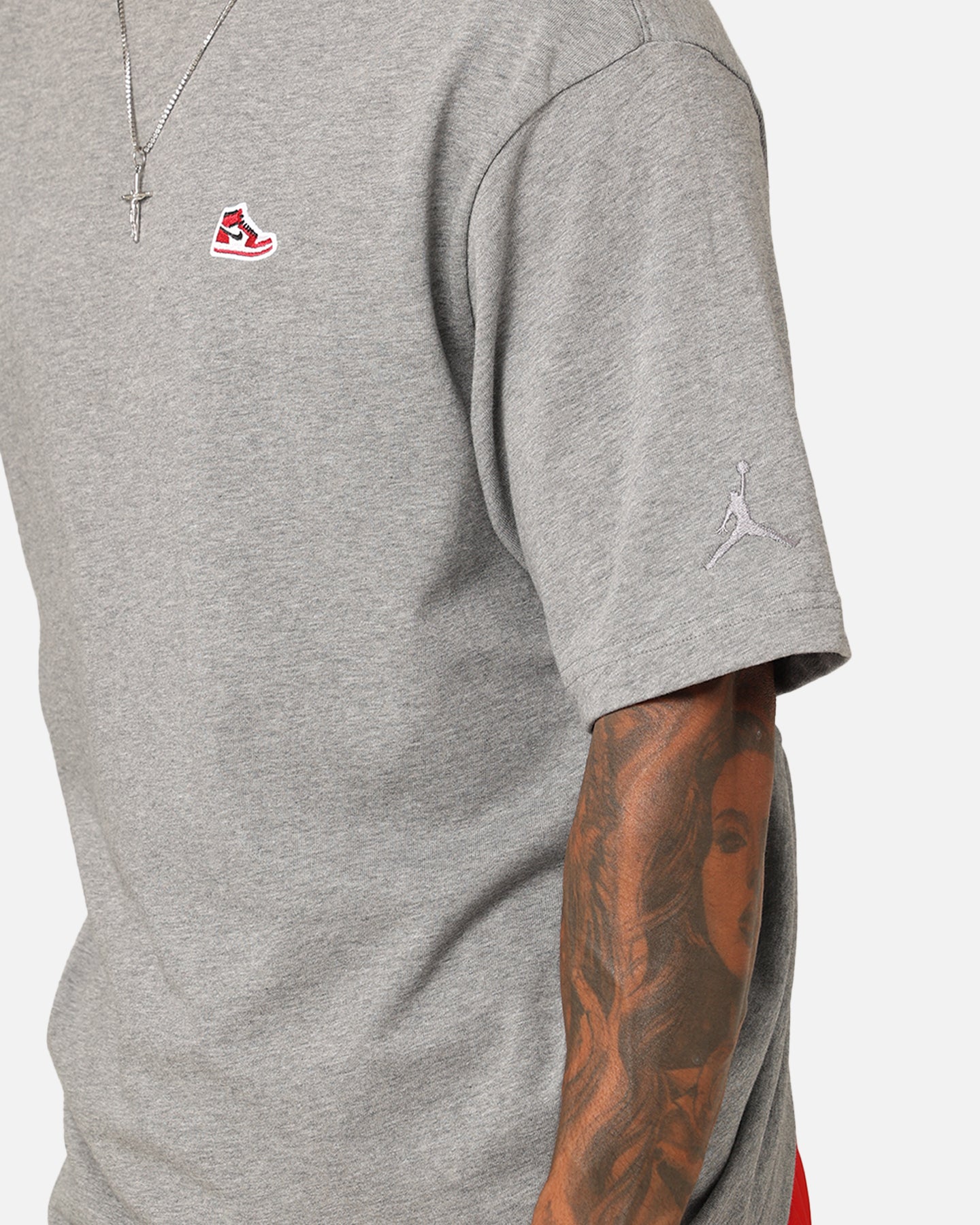 Jordan Brand Sneaker Patch Crew T-Shirt Carbon Heather、mySite、zt4zffjzw