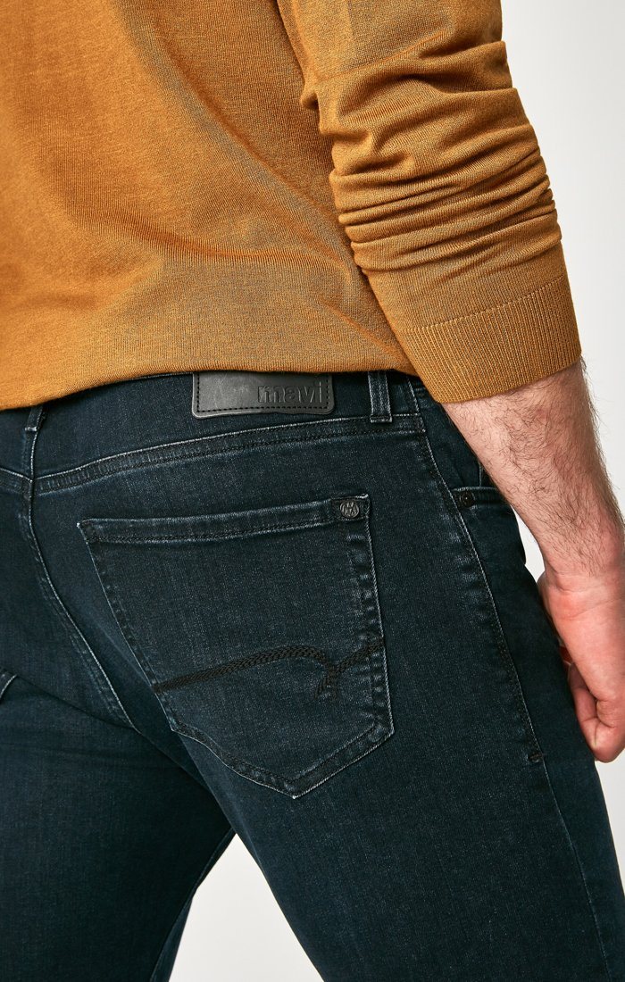 {product_title} - {shop_name}