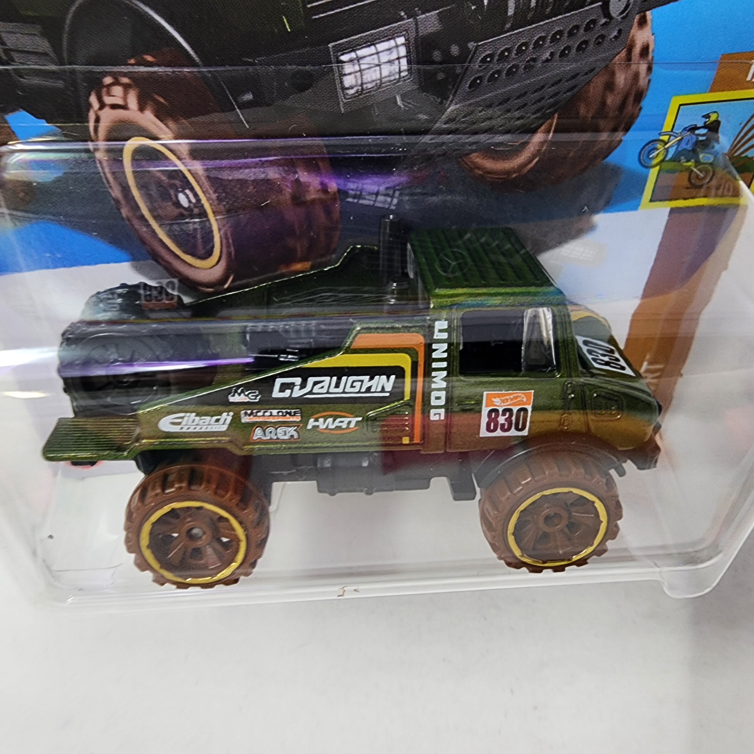 Mercedes-Benz Unimog 1300L * Green * 2024 Hot Wheels Basic w/ Factory Holo、mySite、hgirdovlk