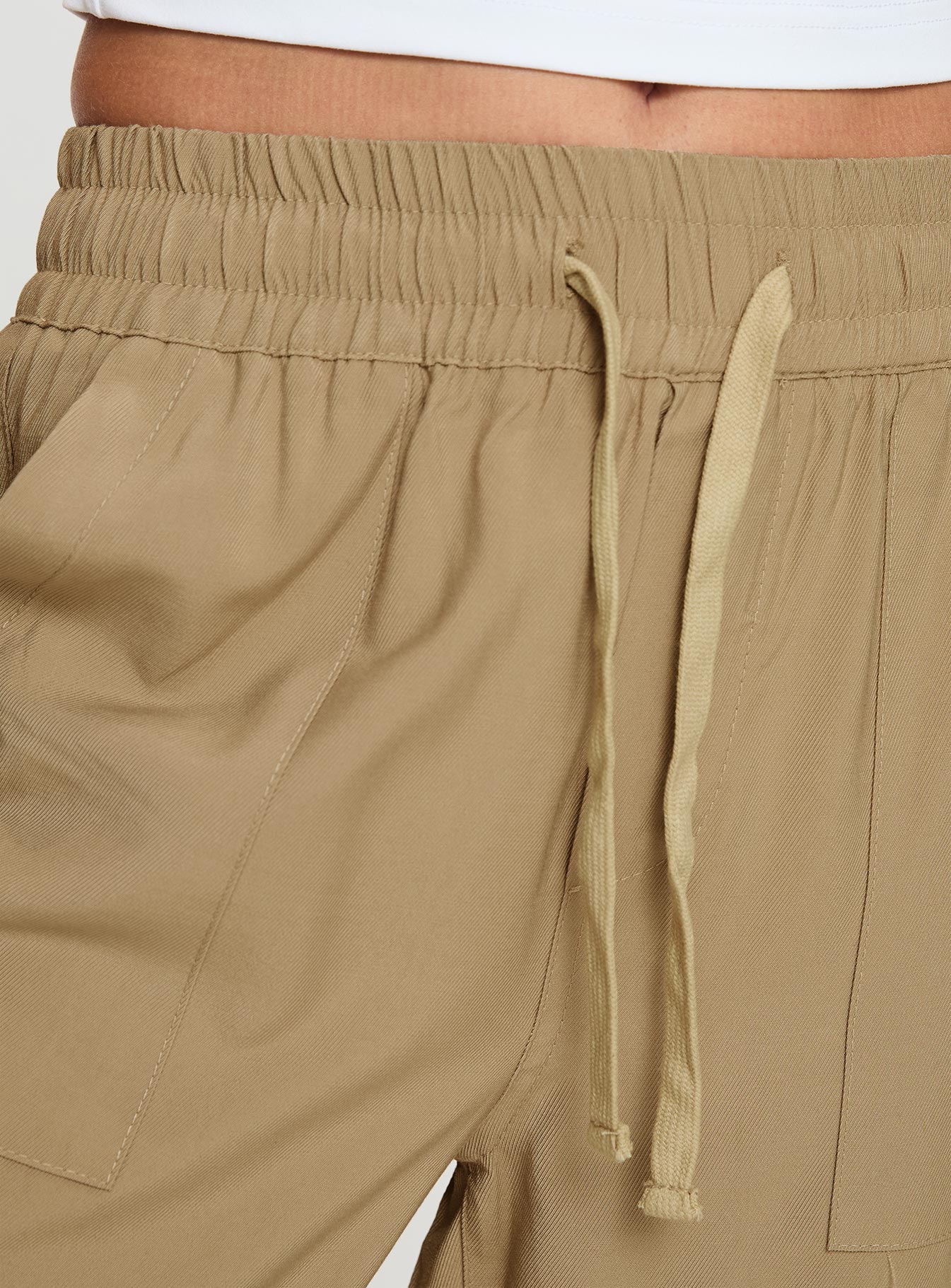 Tillas Pants Beige、mySite、solidvoid