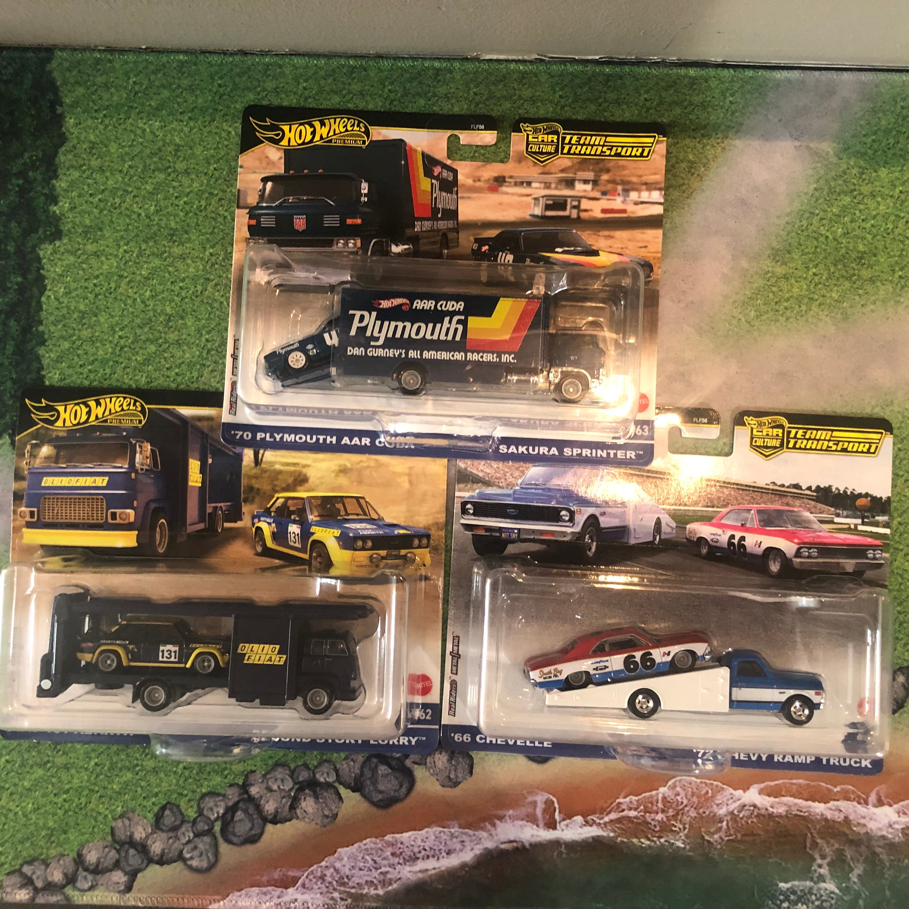 Complete 3 Car Set Case A * 2024 Hot Wheels Team Transport Case A、mySite、hgirdovlk