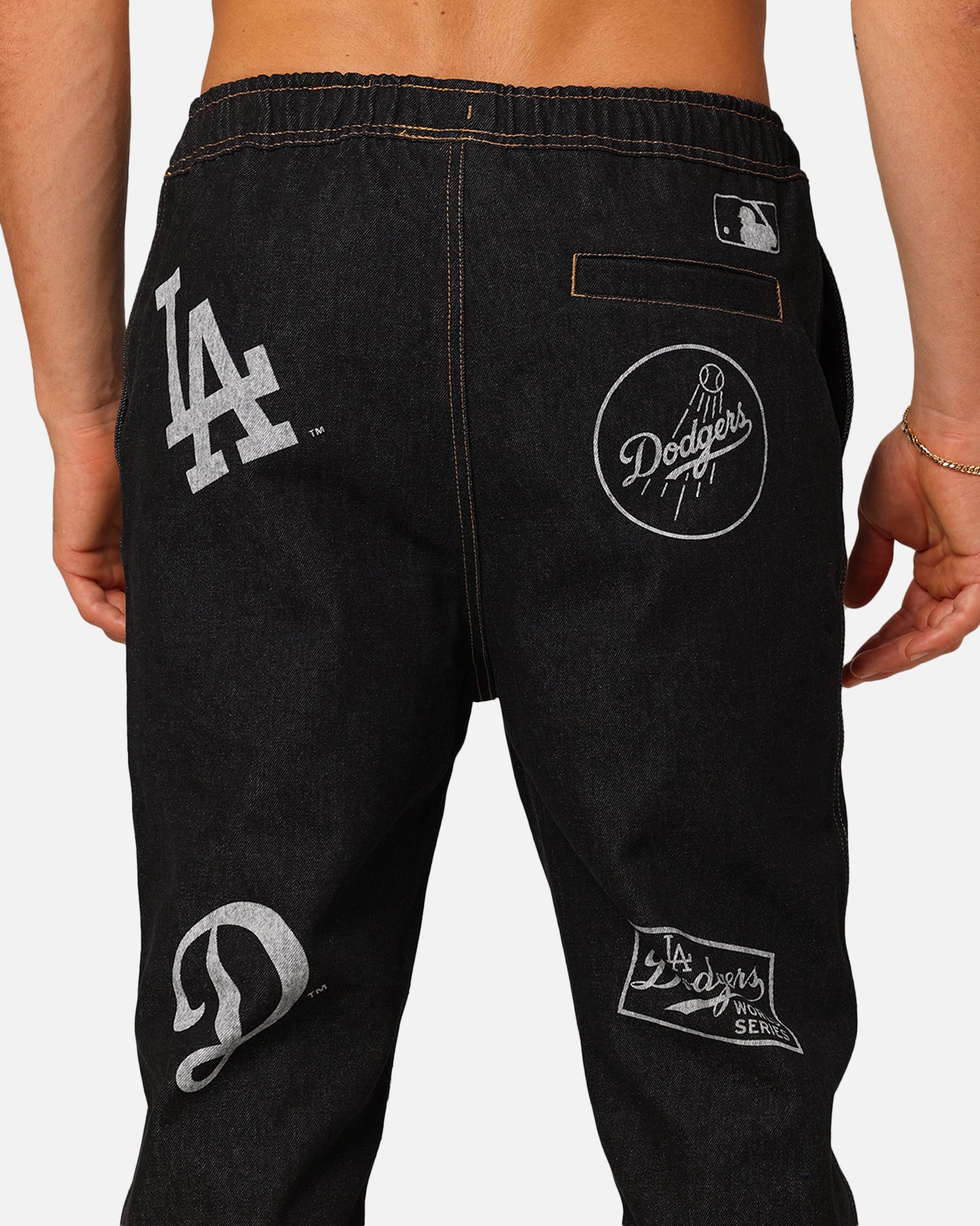 Majestic Athletic Los Angeles Dodgers Etched Denim Jeans Washed Black Denim、mySite、zt4zffjzw