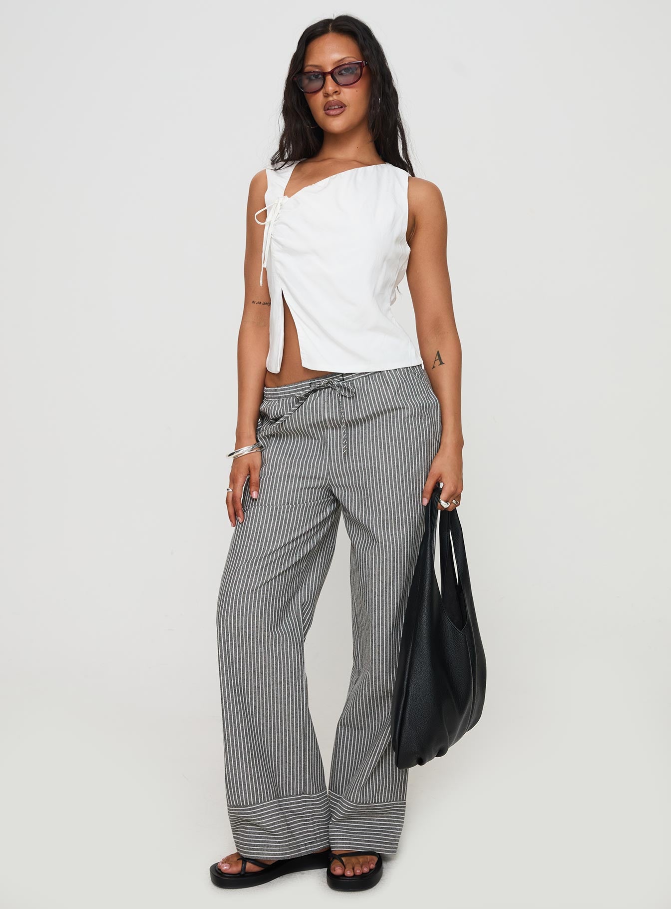 Shanara Top White、mySite、solidvoid