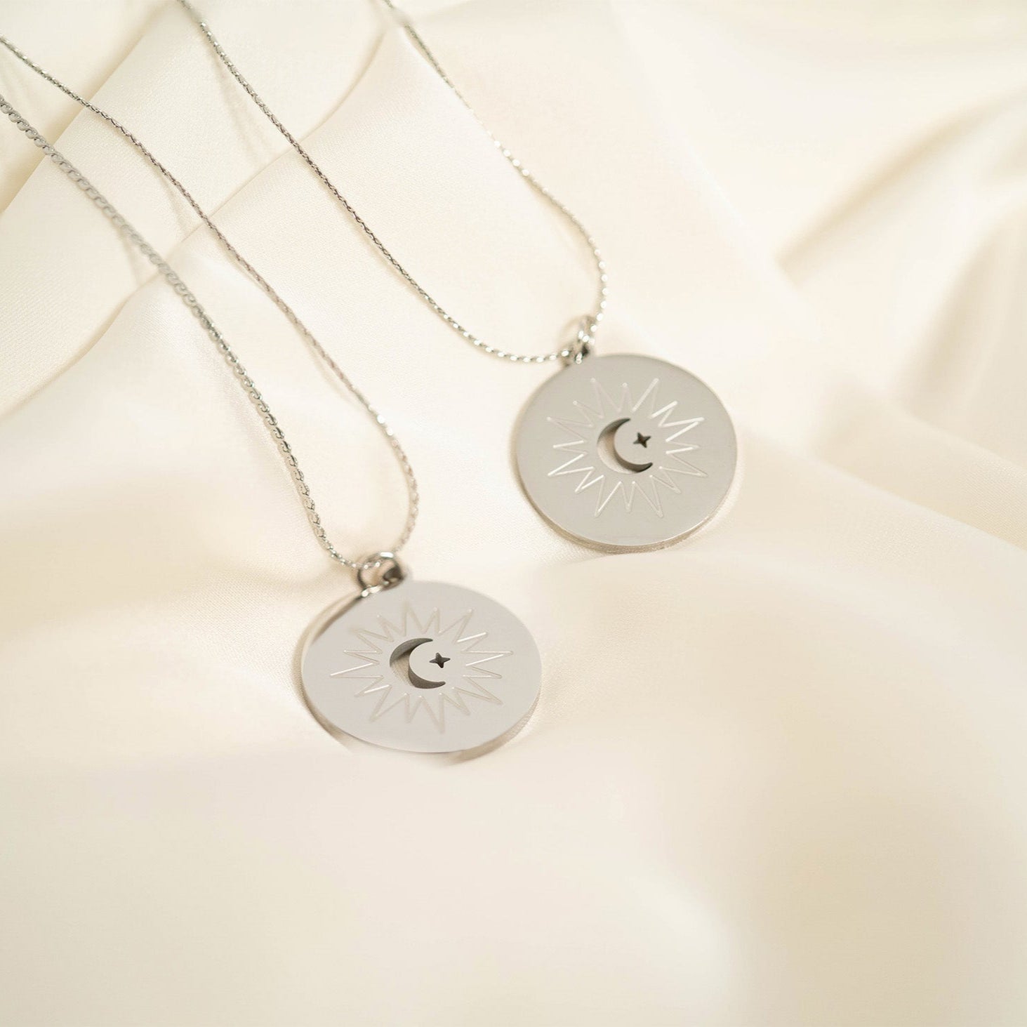 Stainless Steel Mom and Me Moon And Sun Necklace Set / BND0074、mySite、dreamappss