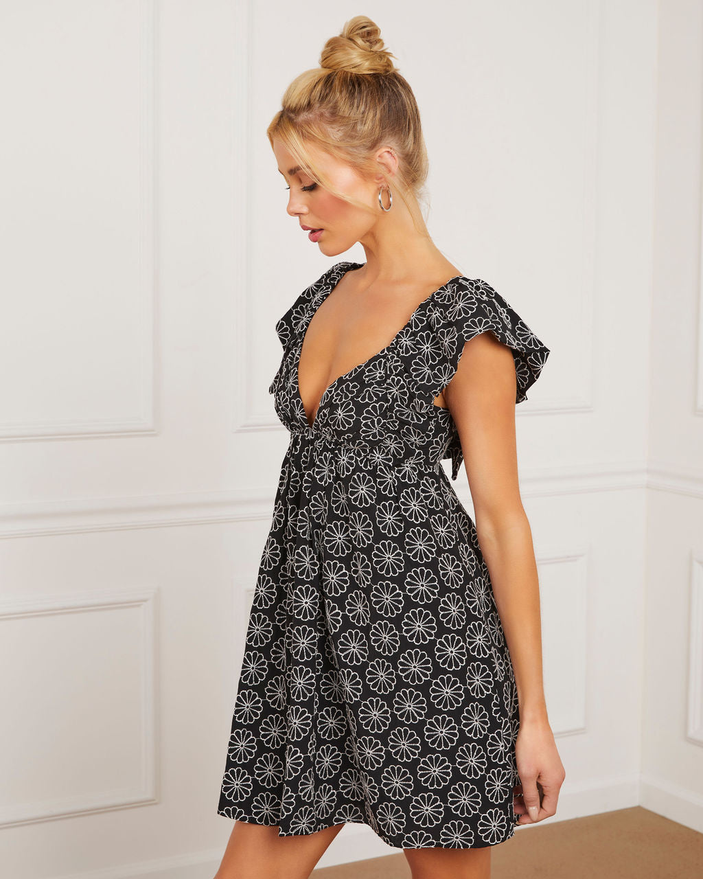 {product_title} - {shop_name}