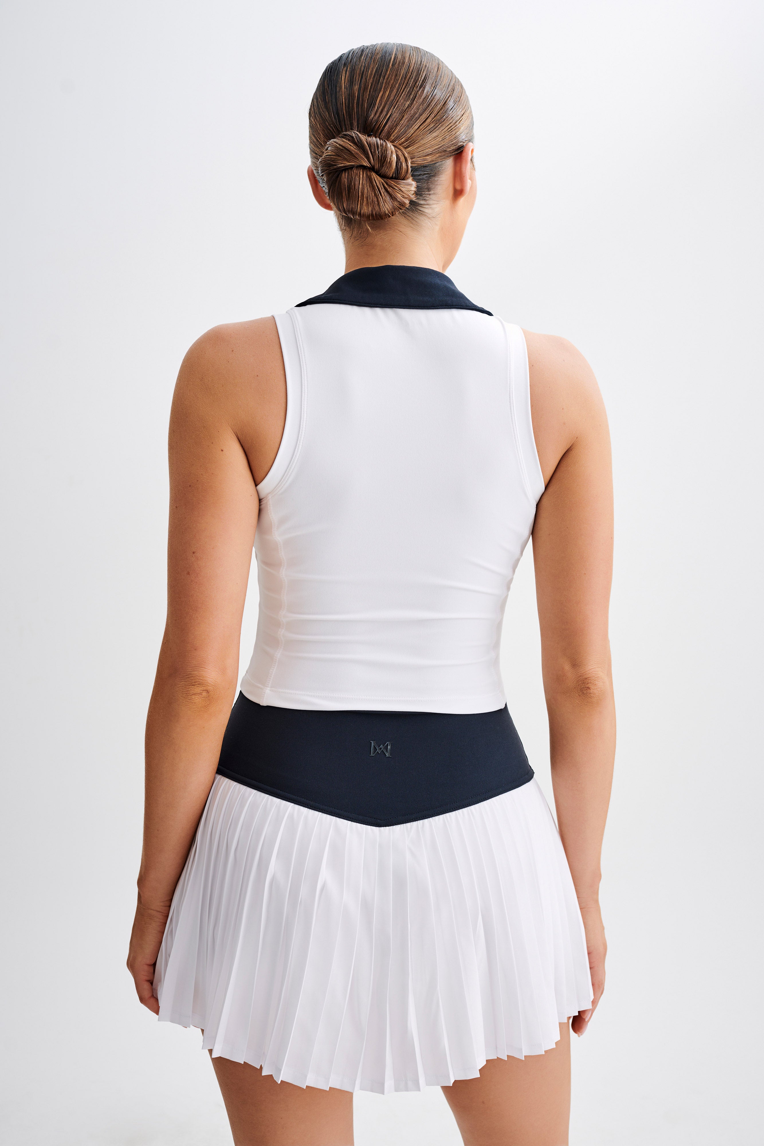 Denver Sleeveless Collared Active Top - Black/White、mySite、solidvoid