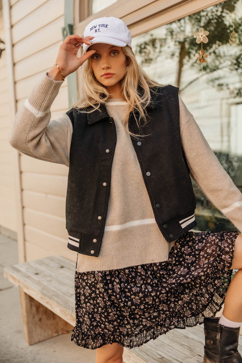 {product_title} - {shop_name}