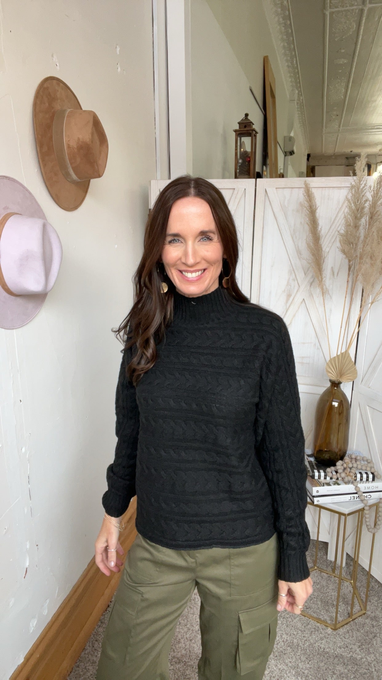 Hannah’s Cable Sweater、mySite、garagedoors4me