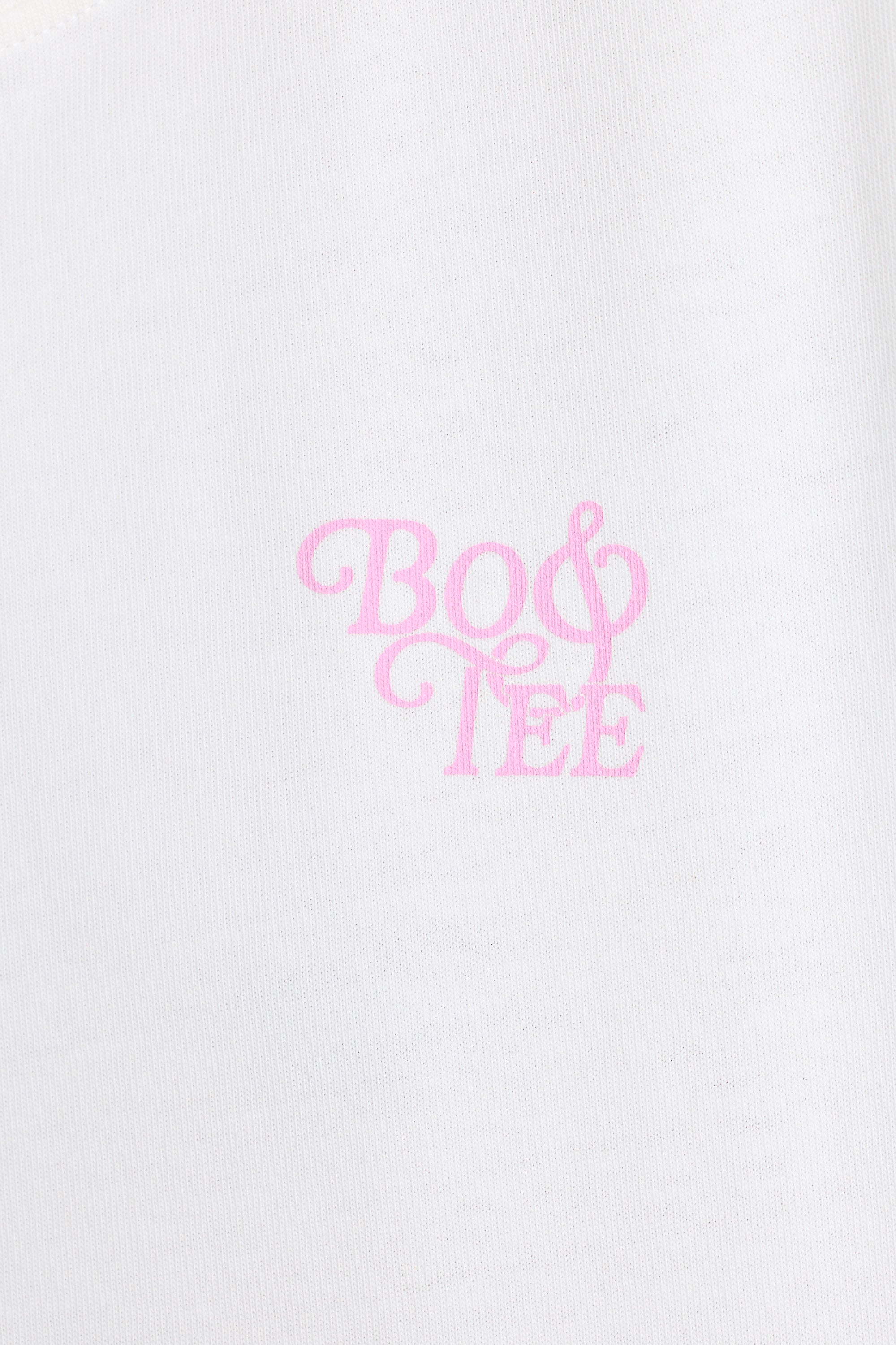 Oversized Short-Sleeve T-shirt in White、mySite、solidvoid