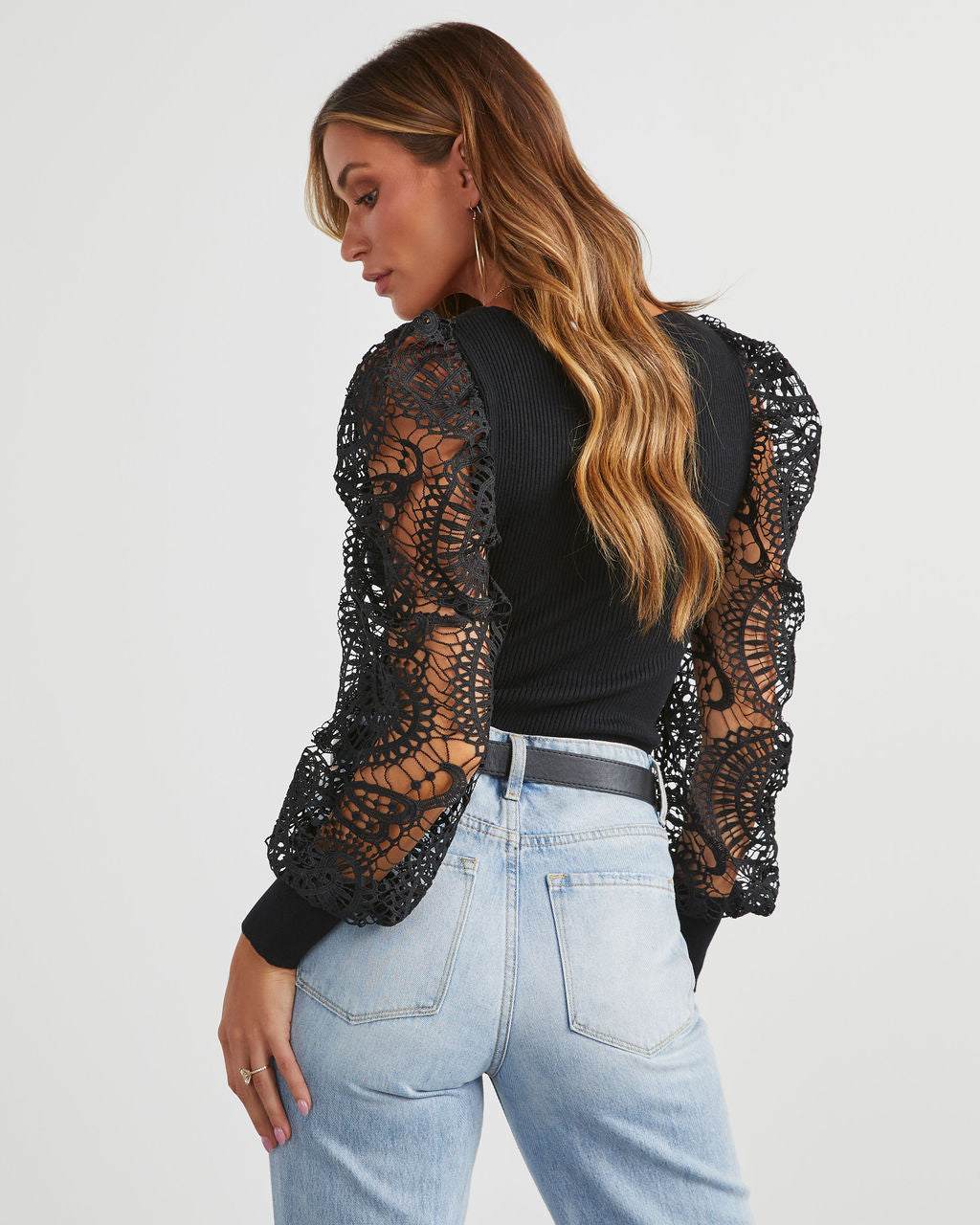 {product_title} - {shop_name}