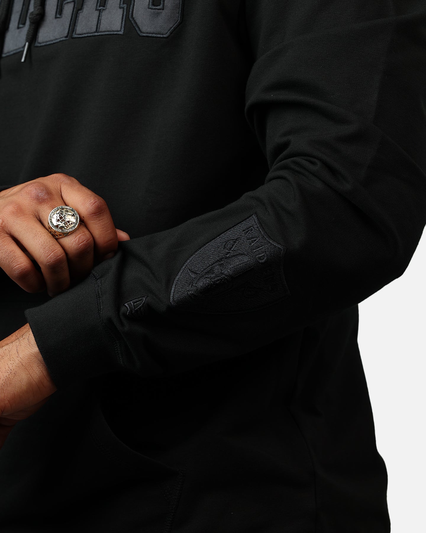 New Era Las Vegas Raiders Logo Select Hoodie Black/Black、mySite、zt4zffjzw