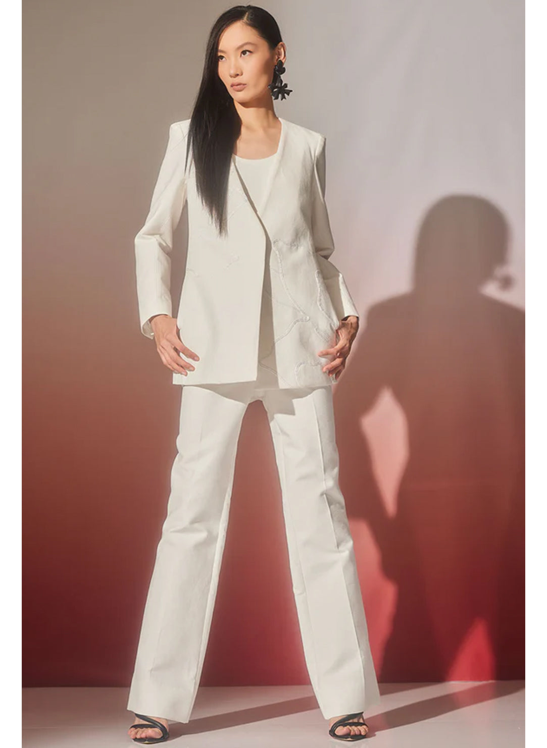  Canvas White Blazer with Embroidery、mySite、justintrudeaud