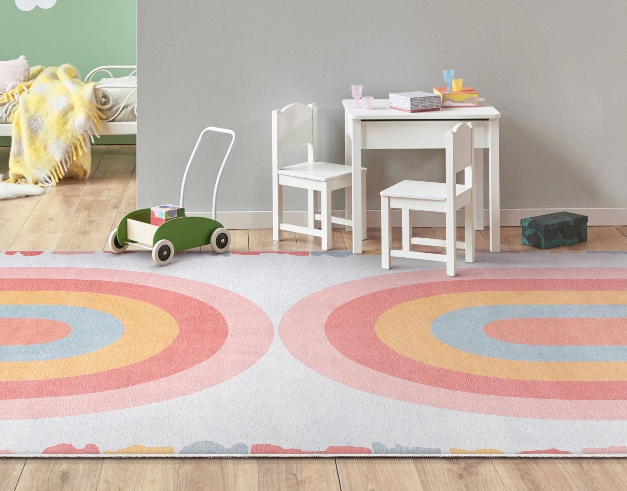 Crescent Rainbow Modern Multi Color Area Flat-Weave Rug、mySite、gigharbornorthrealestate