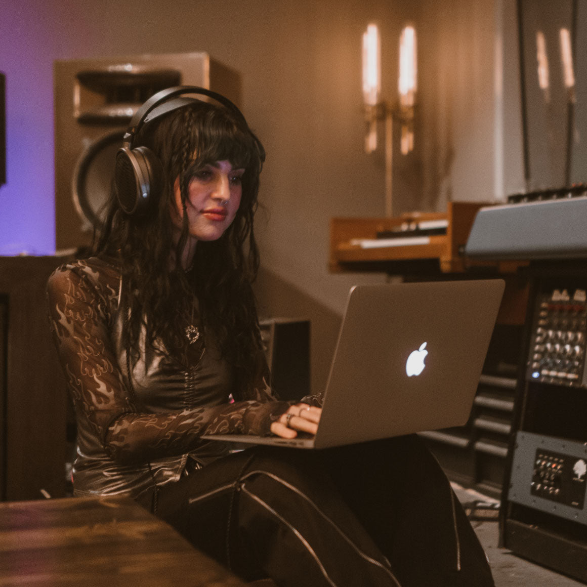  Audeze - MM-100、mySite、merchandisen