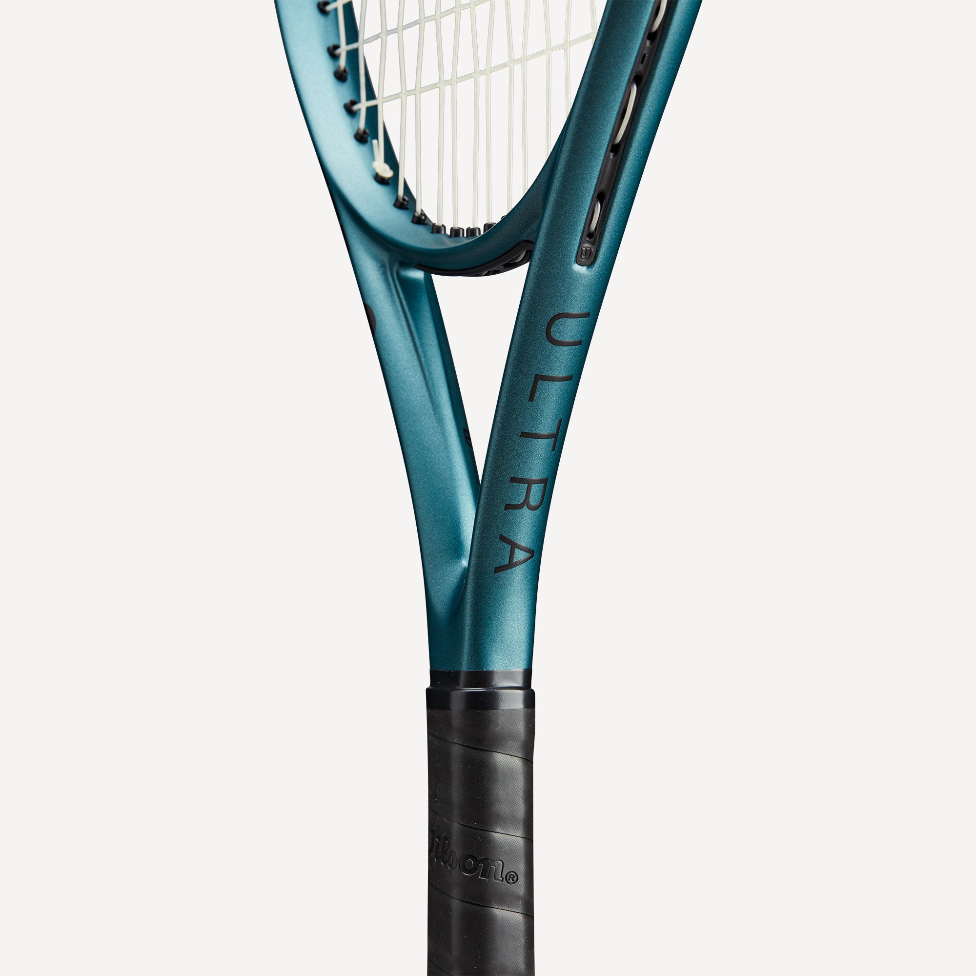 Wilson Ultra 25 V4 Junior Tennis Racket