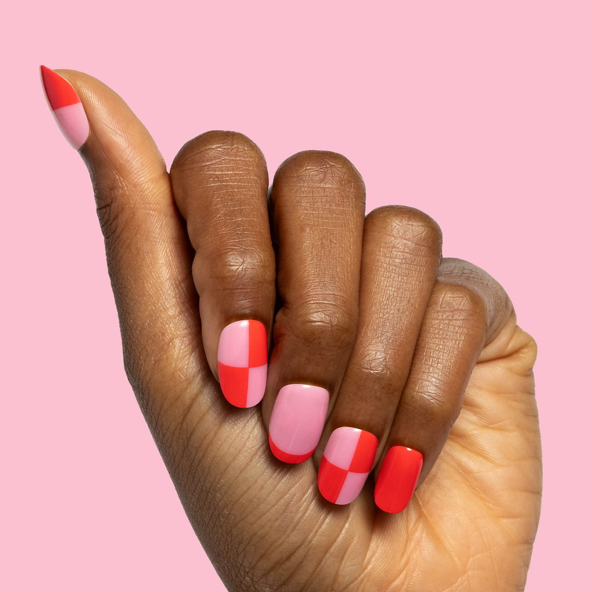 Pink Checker Party | Short | Round - Tab Press-On、mySite、solidvoid