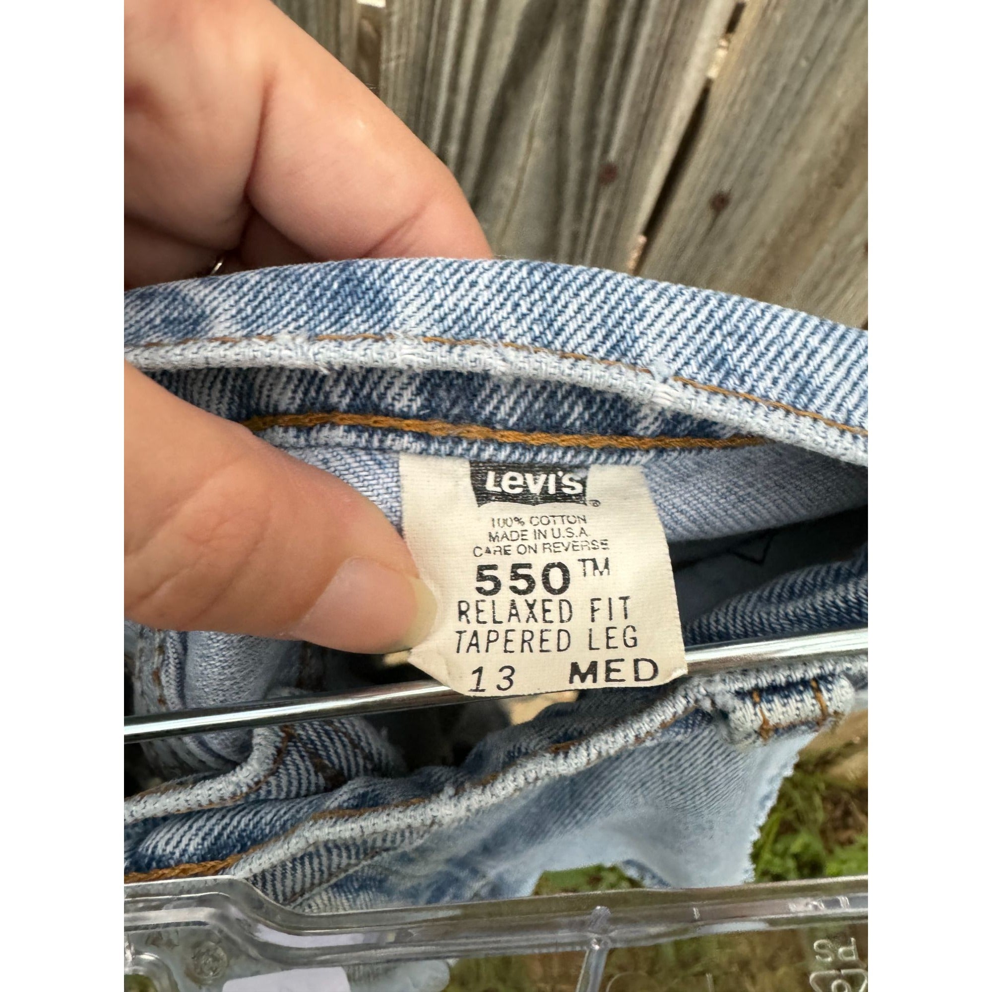 96' Levi's 550 Relaxed Fit Cut Off Raw Hem Denim Jean Shorts 13、mySite、garagedoors4me