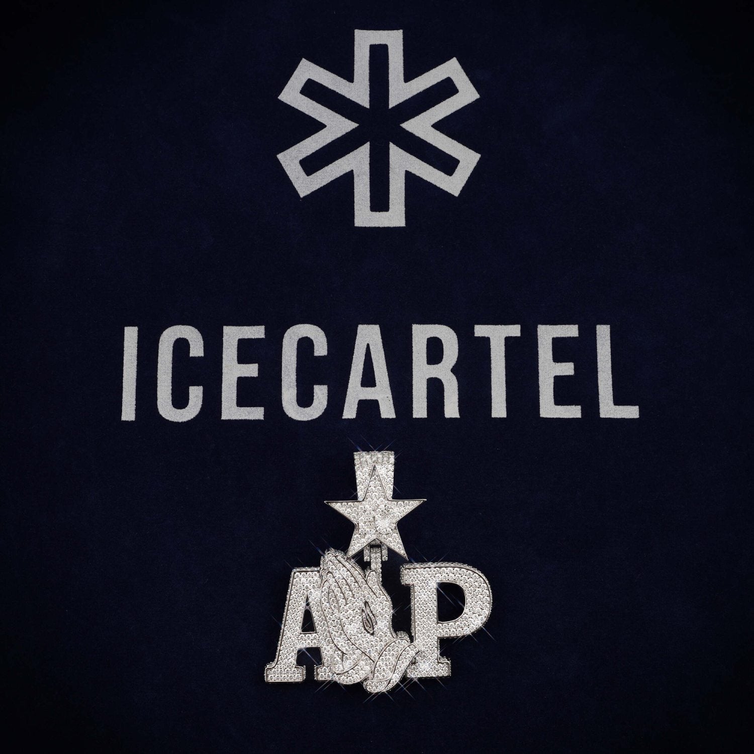 AP Praying Hands Custom Moissanite Logo Pendant 14K Gold、mySite、hinf8tx79