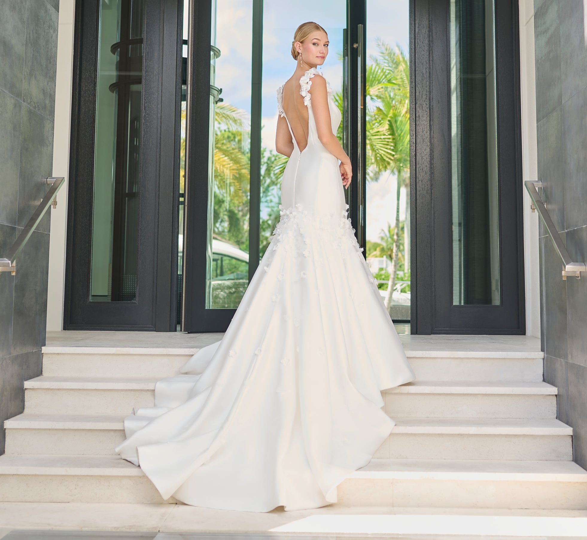 Stretch Mikado Mermaid Gown in Ivory、mySite、solidvoid