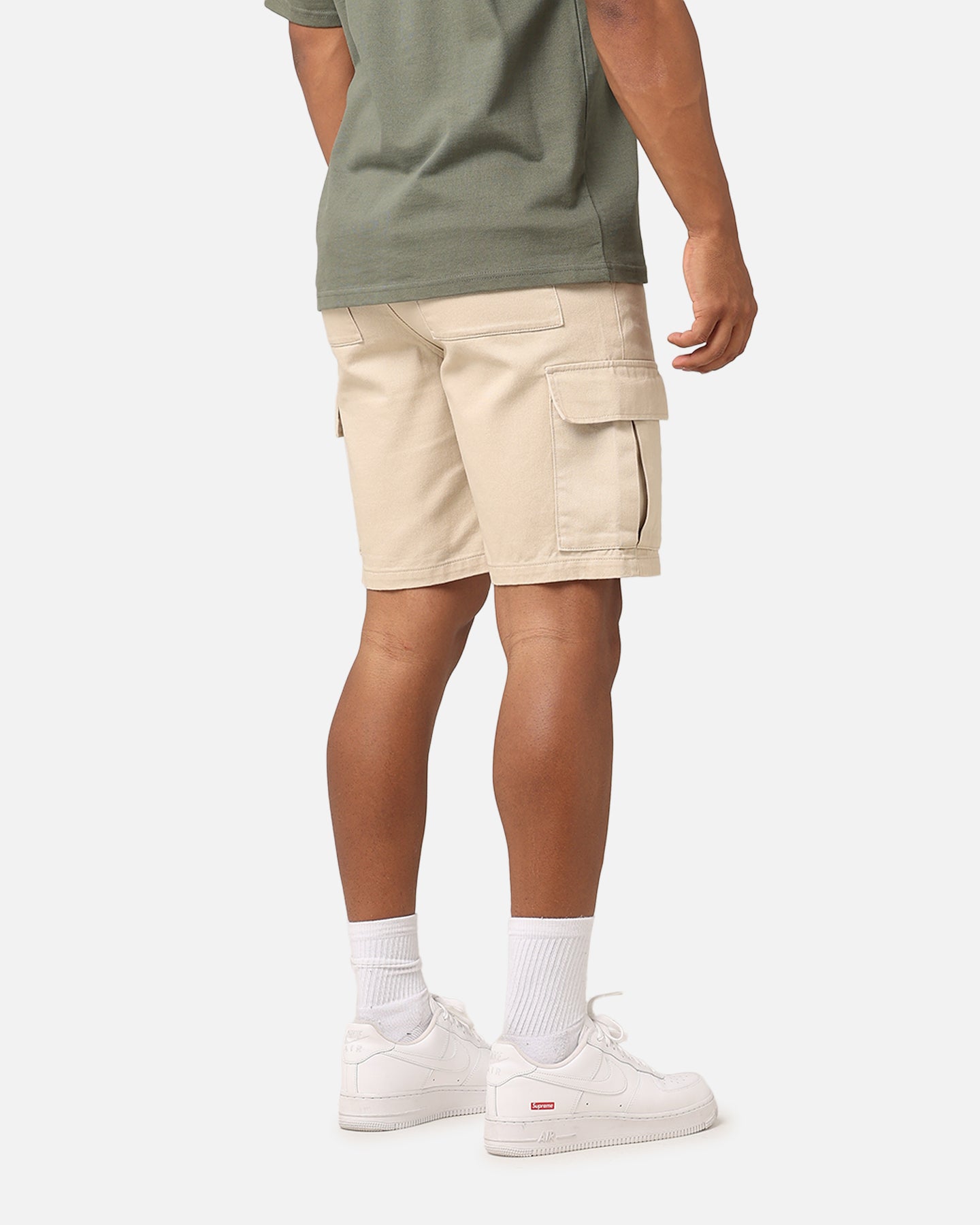 {product_title} - {shop_name}