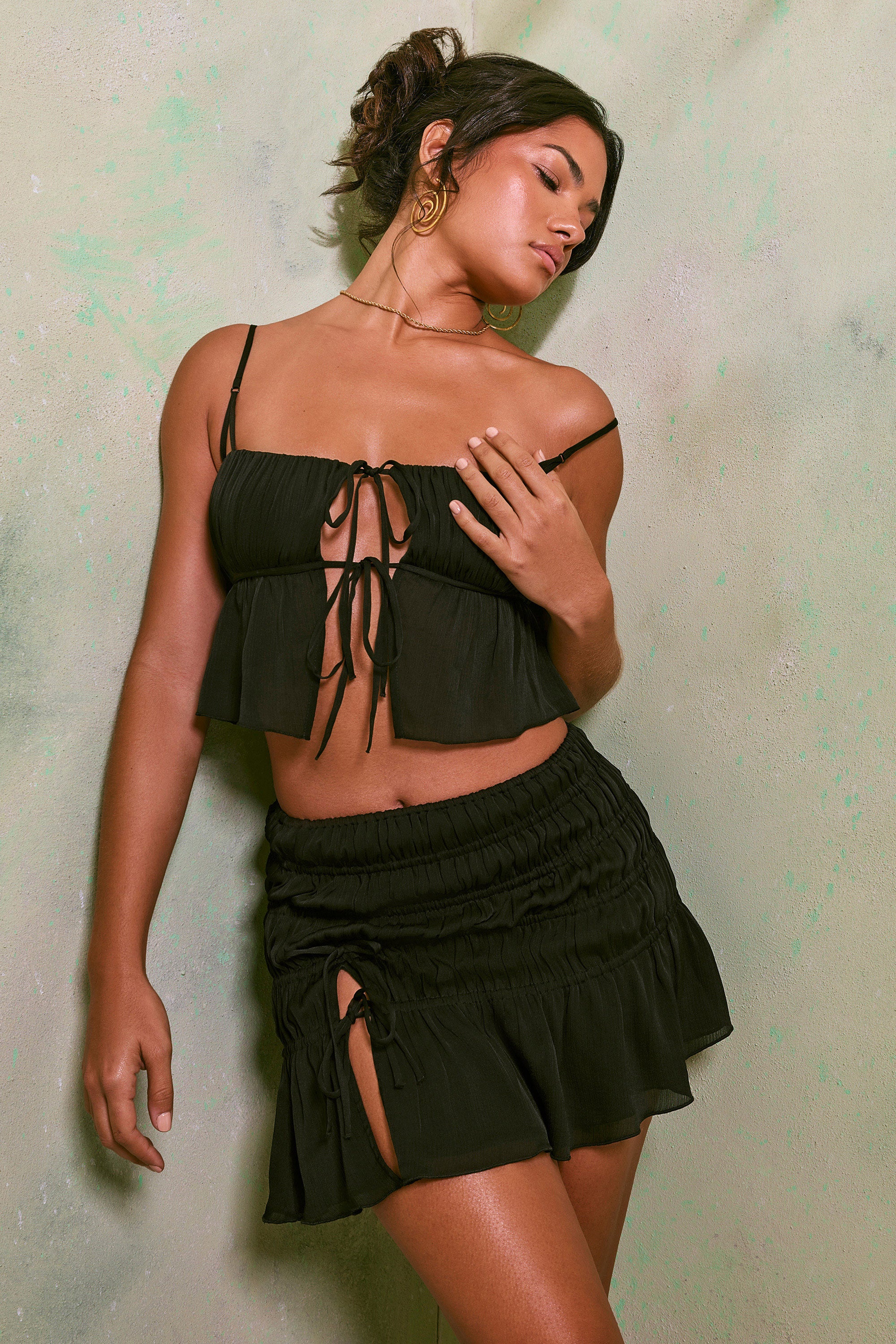 Shirred Tie Up Front Crop Top in Black、mySite、solidvoid