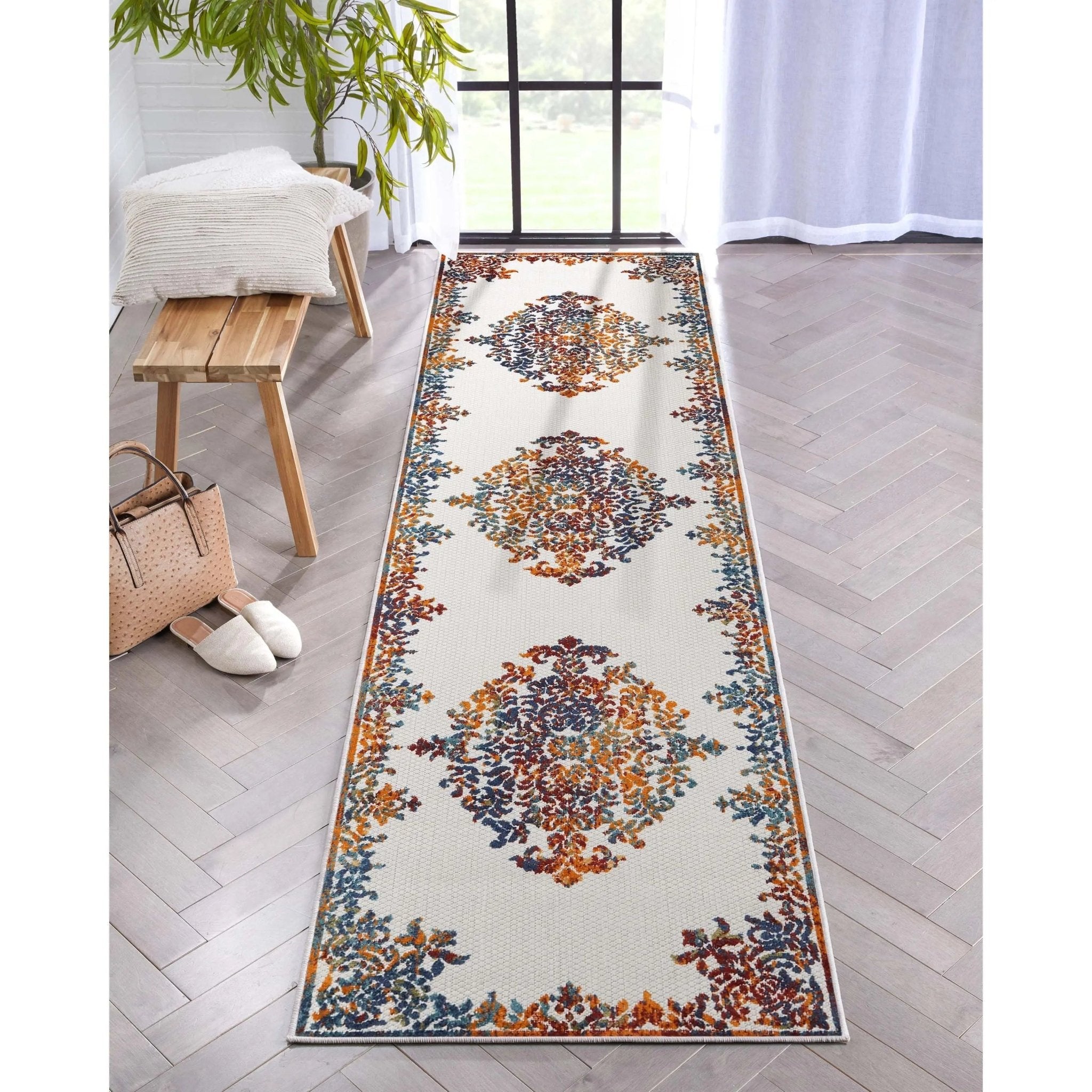 Arid Modern Medallion Persian Indoor/Outdoor Ivory High-Low Rug、mySite、gigharbornorthrealestate