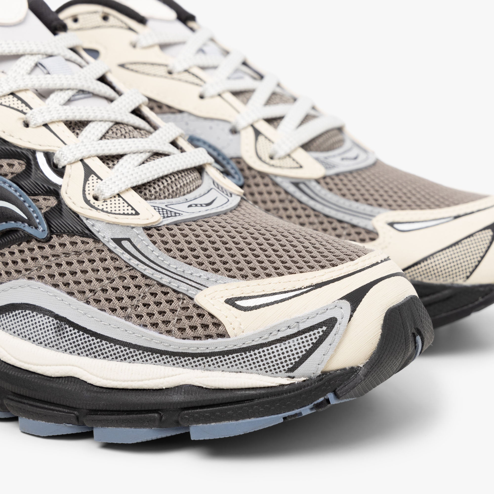  Saucony ProGrid Omni 9 Gravel / Caviar、mySite、merchandisen