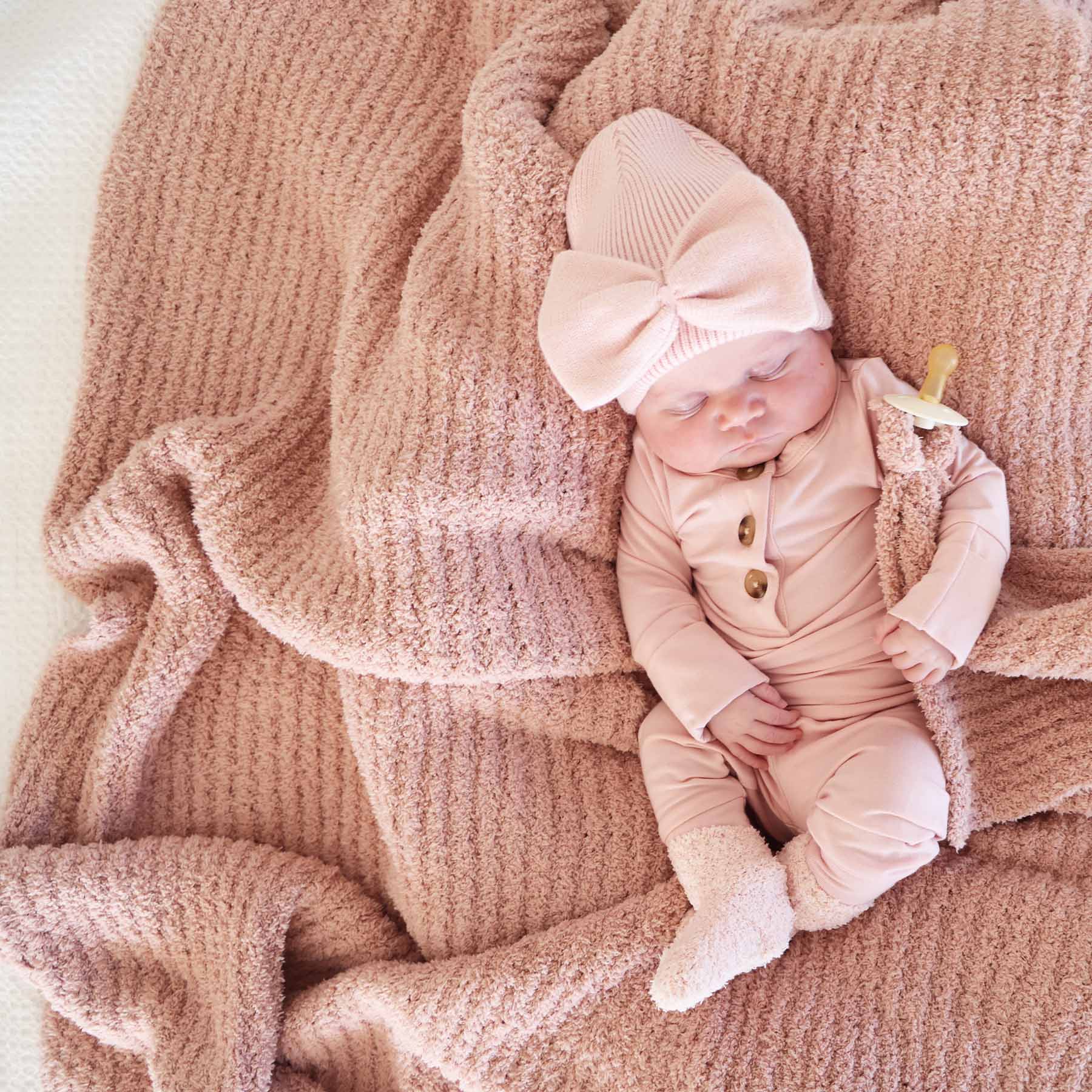  CuddleLane™ Luxe Waffle Blankets | Wild Rose、mySite、layawaytickets